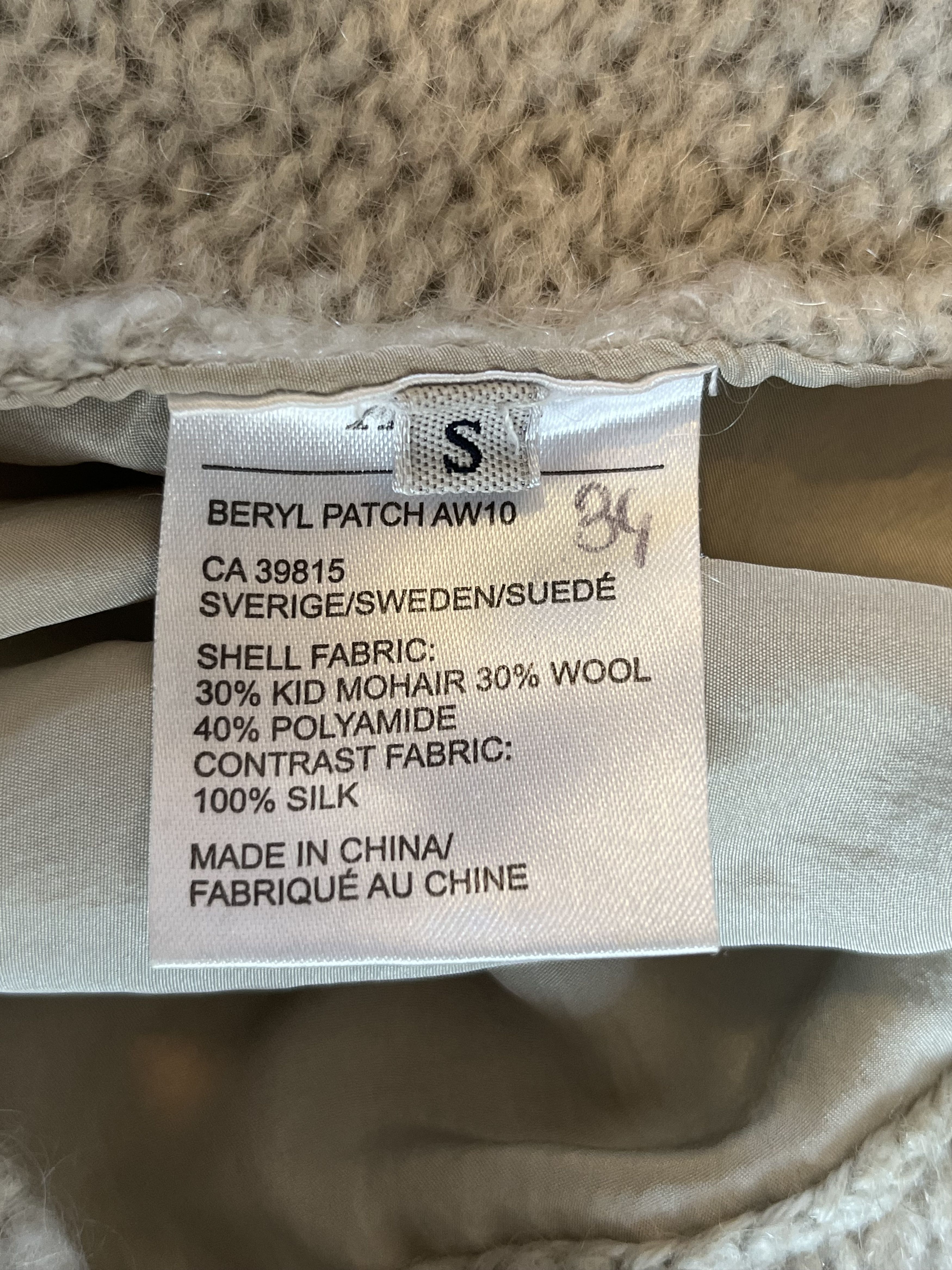 Acne Studios Acne studios AW10 Beryl Patch Silk/Wool Cardigan Size S / US 4 / IT 40 - 7 Thumbnail
