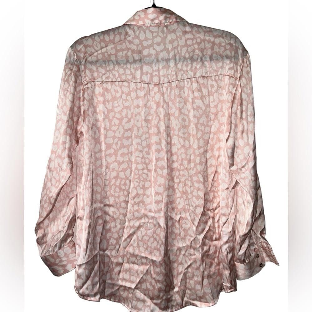 Zara Zara l Satin Leopard Print Button Down XS Size XS / US 0-2 / IT 36-38 - 3 Thumbnail