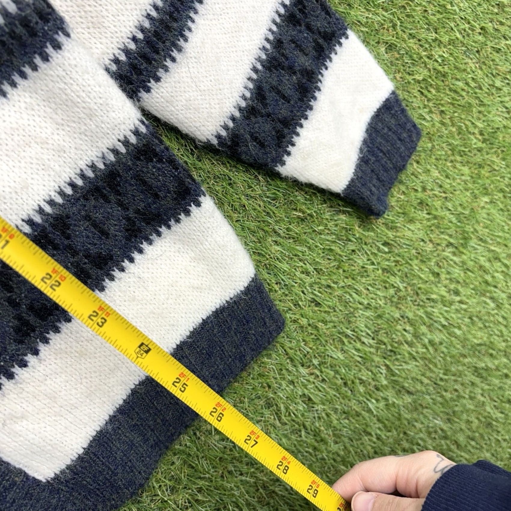 Vintage VINTAGE Kandahar Deluxe Sweater Mens S 1960s Blue Zip Up Striped Acrylic Fuzzy Limited Vintage Knit Depicting Art Deco Showpiece? Size US S / EU 44-46 / 1 - 5 Thumbnail