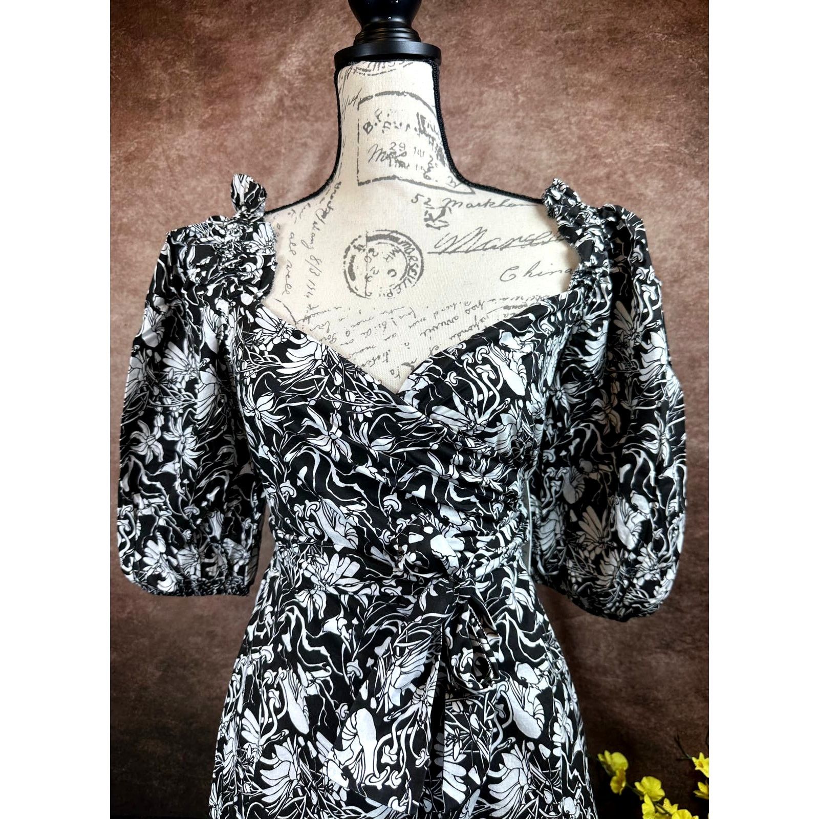 Other St Roche Romaine Midi Wrap Dress Black White Florals size 0 Size XS / US 0-2 / IT 36-38 - 5 Thumbnail