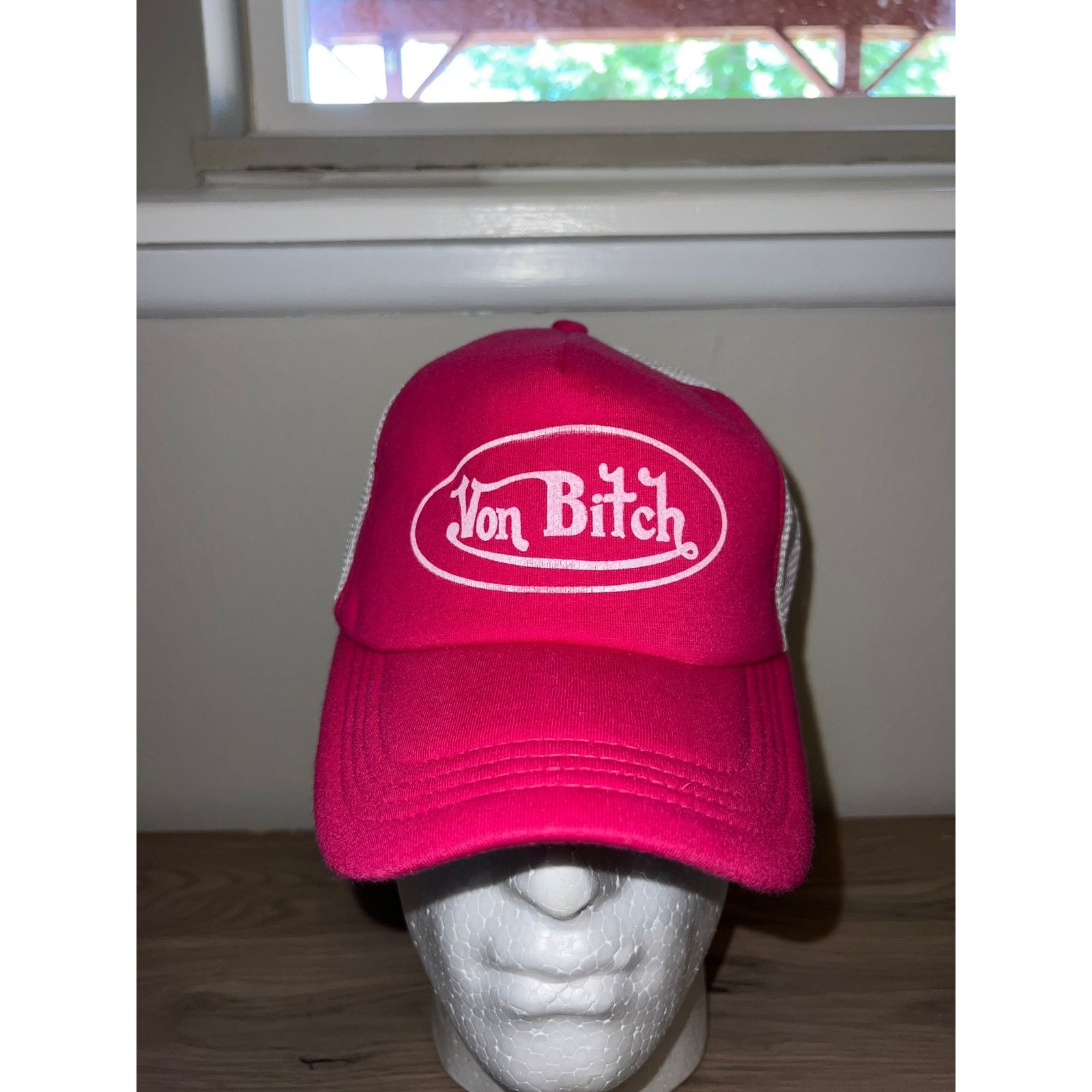 Vintage Y2K Von B*tch Pink White Trucker Hat Headwear Designer 2000s Size ONE SIZE - 2 Thumbnail
