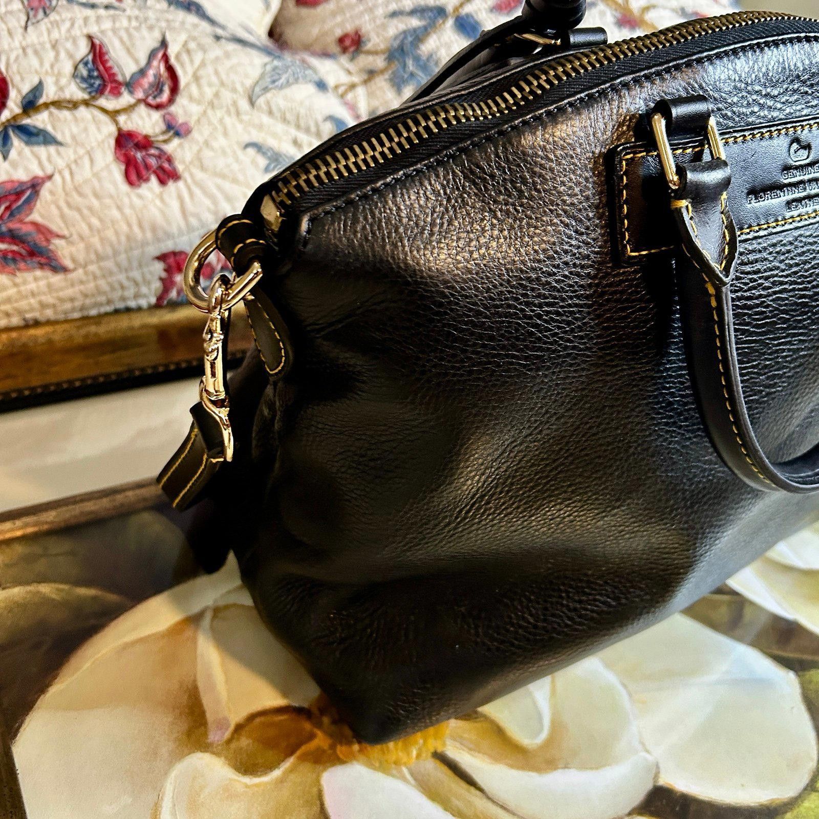 Dooney & Bourke Dooney & Bourke Black Pebble Grain Zip Zip Satchel DE668 BB Size ONE SIZE - 6 Thumbnail