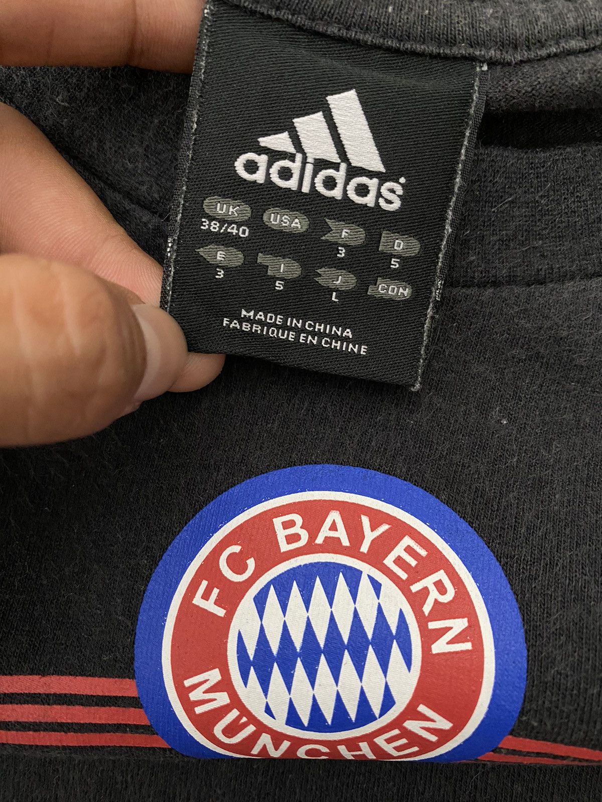 Adidas × Vintage Fc Bayern munchen 2005 t-shirt Size US M / EU 48-50 / 2 - 5 Thumbnail