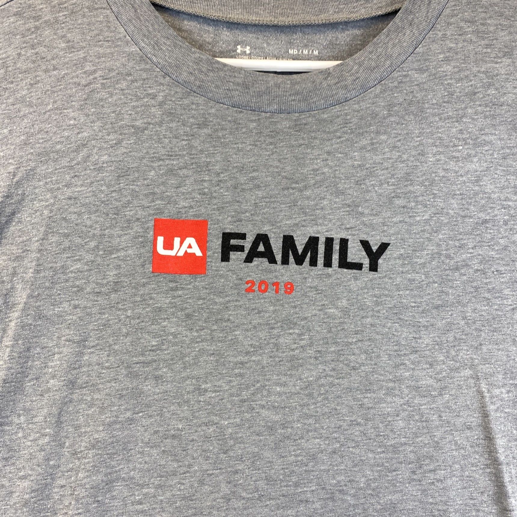 Under Armour Under Armour Shirt Mens Medium Gray Long Sleeve Crew Neck Tshirt 54-11 Size US M / EU 48-50 / 2 - 2 Thumbnail