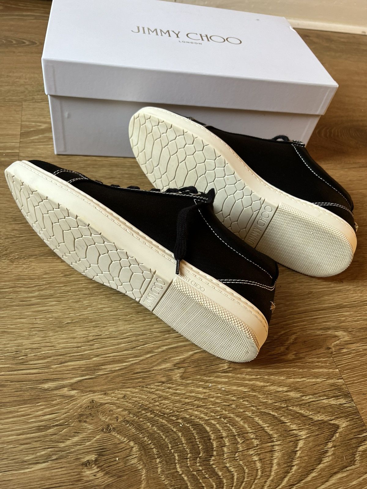 Jimmy Choo Jimmy Choo Canvas Sneakers Size US 9 / EU 42 - 3 Thumbnail