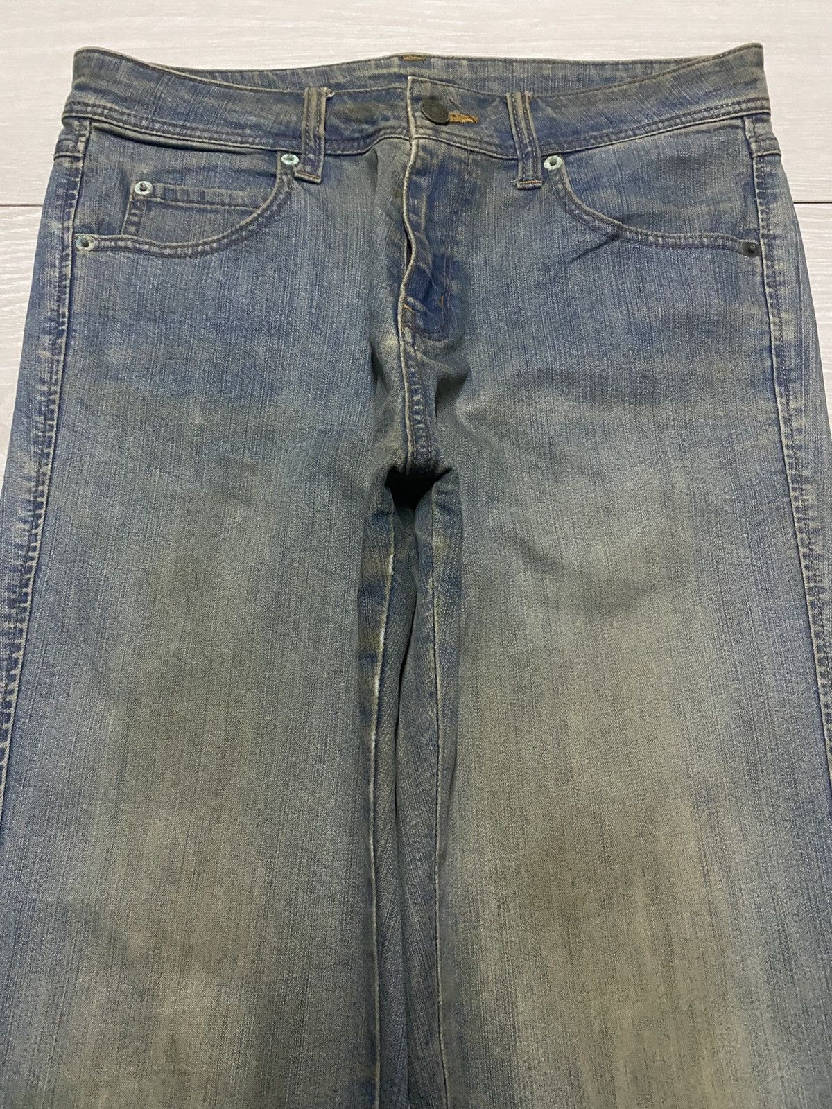 Japanese Brand Vintage Japanese Brand Crazy Mud Wash Distressed Flare Jeans Size US 30 / EU 46 - 3 Thumbnail