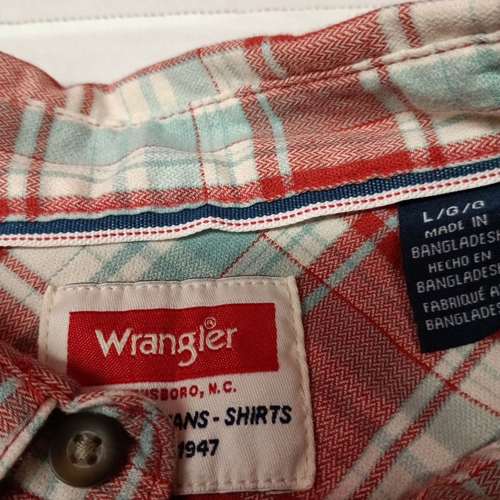 Wrangler Wrangler Cowboy Wash Shirt Men's Size L Large Red Teal Plaid Size US L / EU 52-54 / 3 - 4 Thumbnail