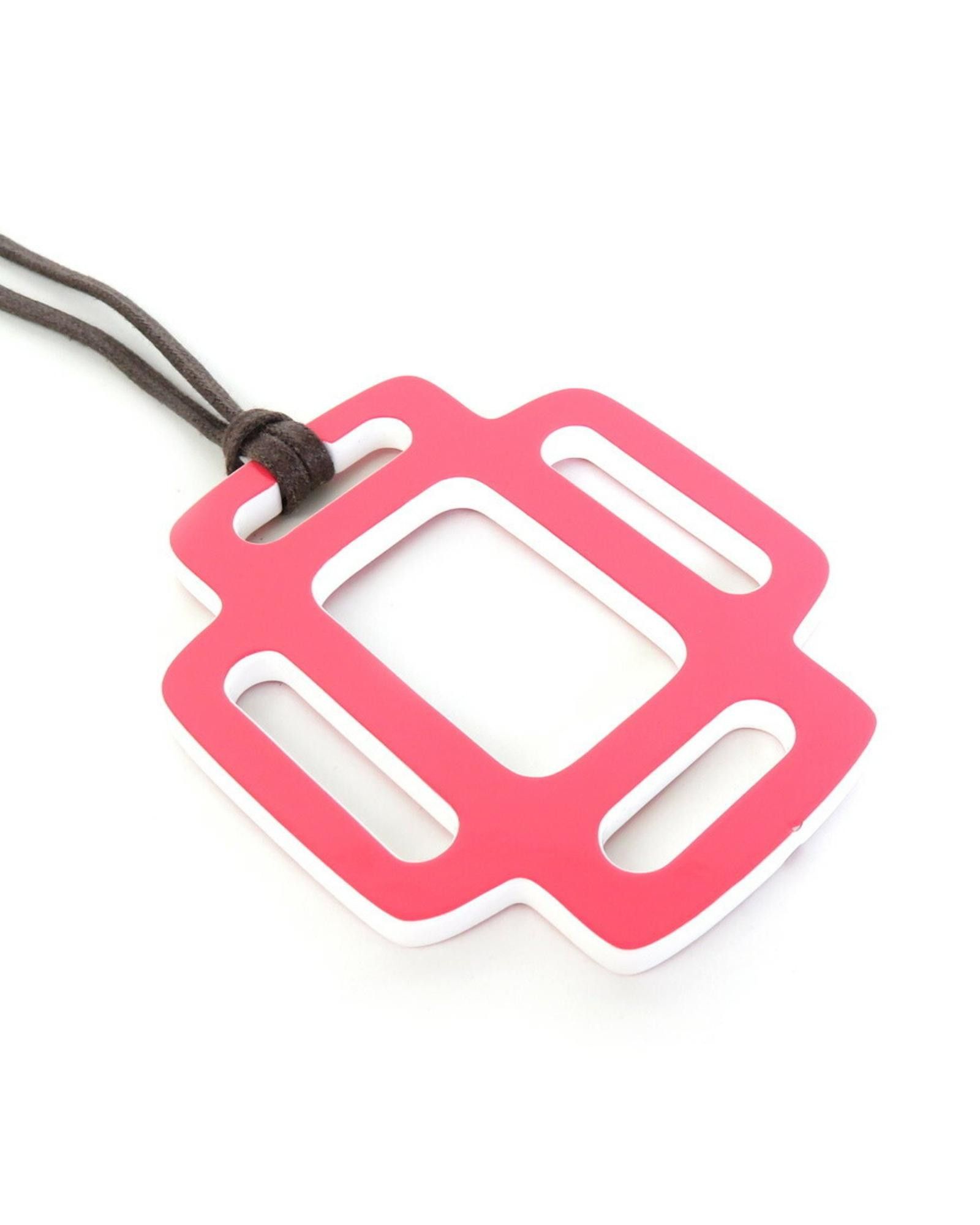 image of Hermes Cotton Lacquer And Wood Pendant Necklace in Pink, Women's