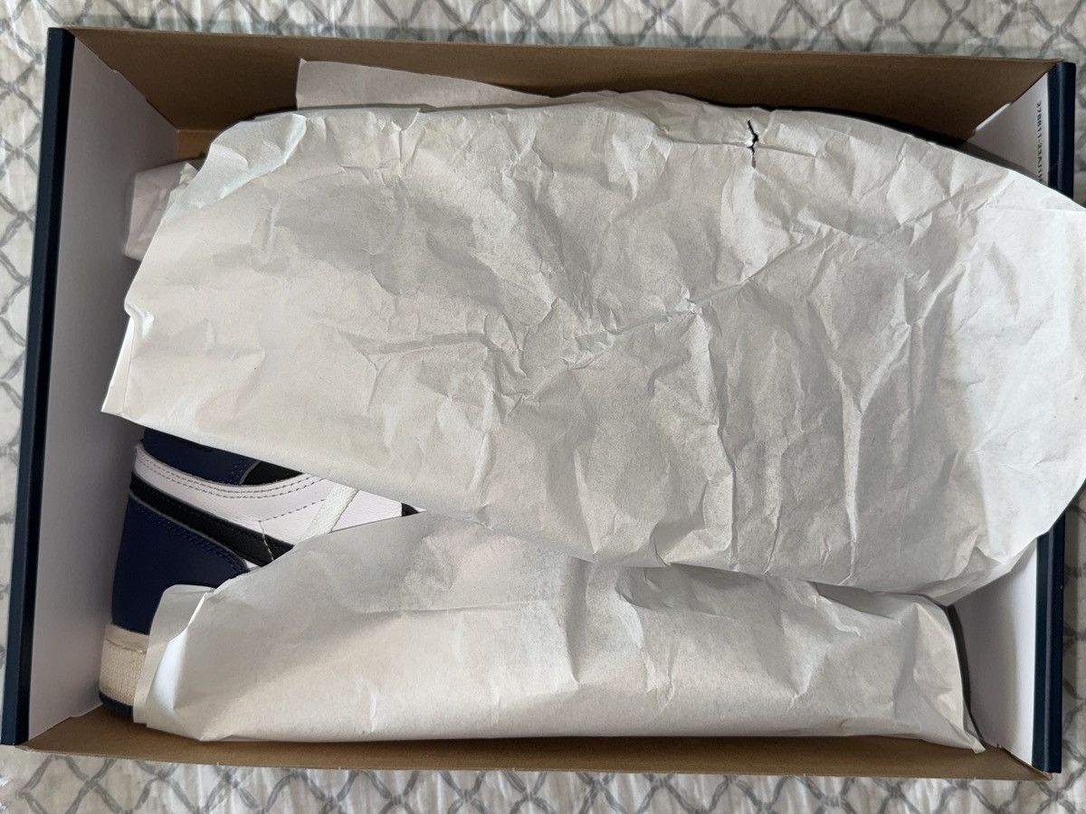 Jordan Brand Jordan 1 Retro High OG ‘ Midnight Navy ’ Size US 9 / EU 42 - 9 Thumbnail
