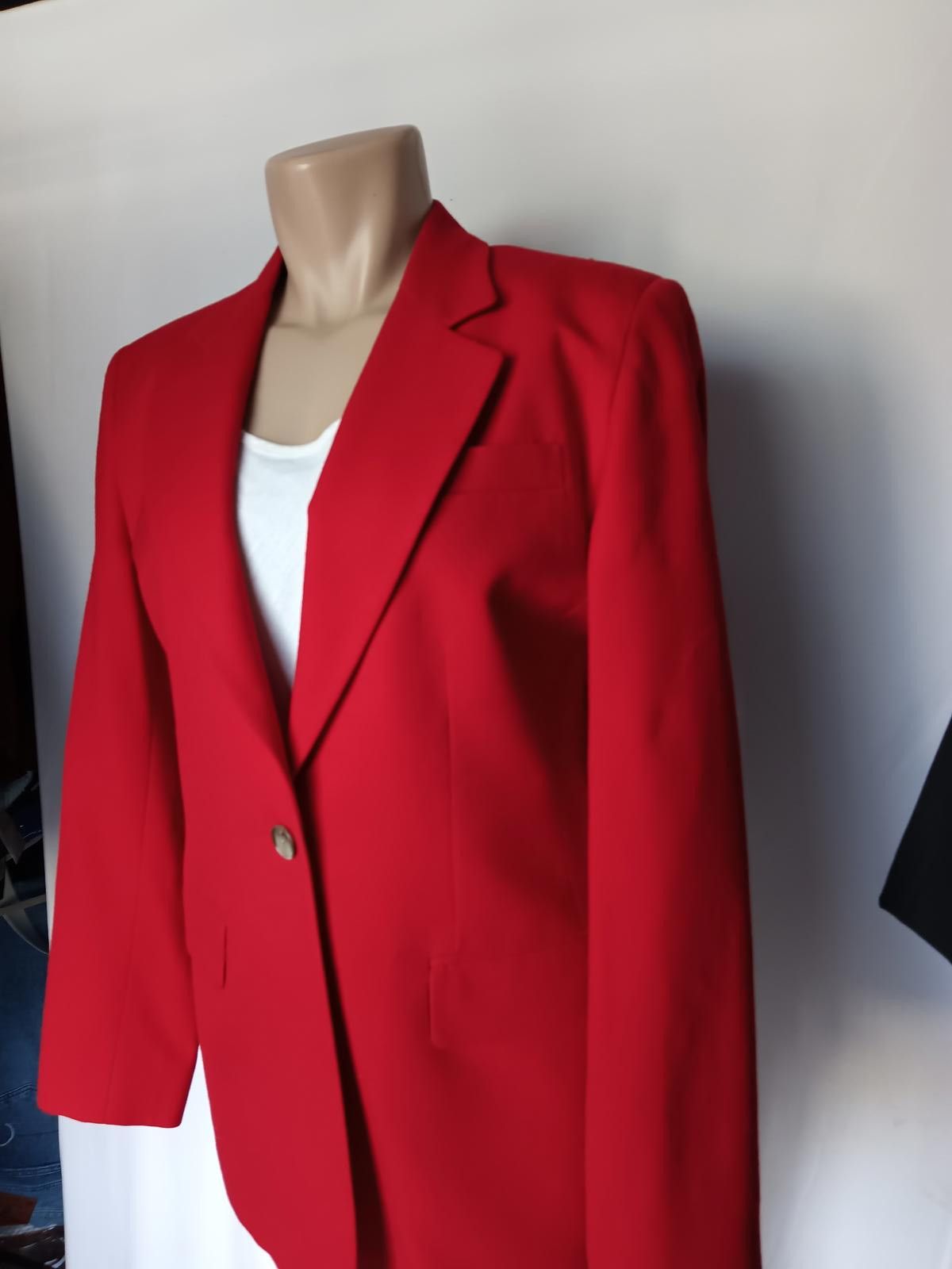 Designer Talbots Women's Red Blazer - Chic Professional Attire Size M / US 6-8 / IT 42-44 - 2 Thumbnail