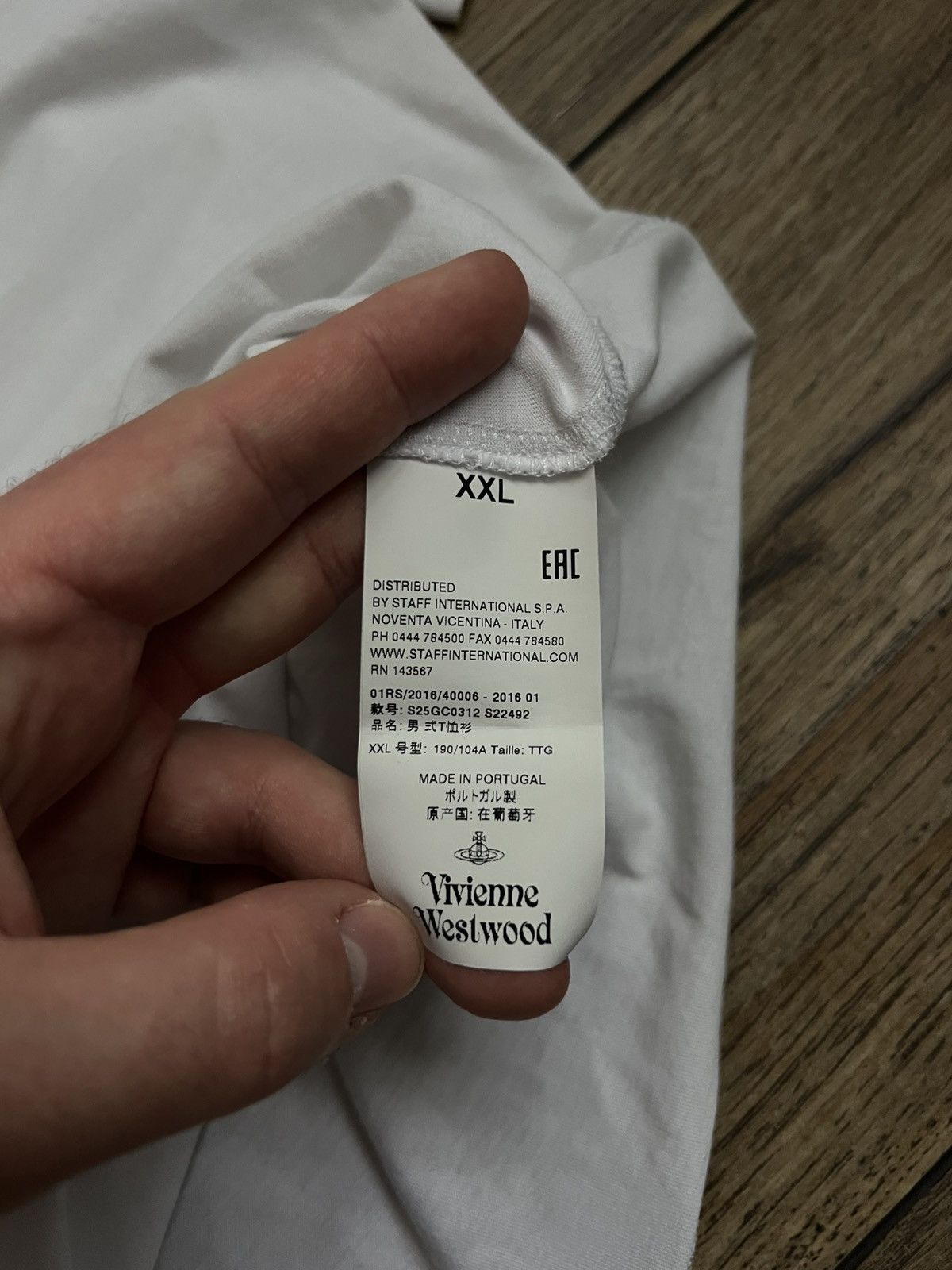 Vivienne Westwood VIVIENNE WESTWOOD SMALL LOGO T Shirt Size US L / EU 52-54 / 3 - 5 Thumbnail