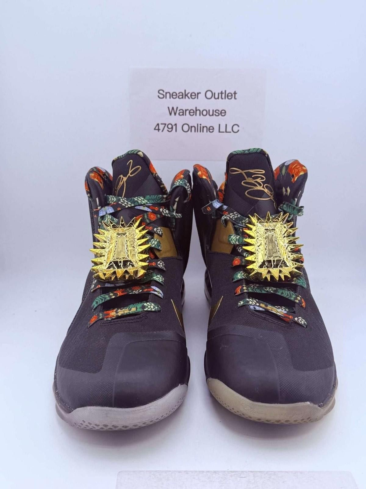 Nike Nike LeBron 9 Watch The Throne US 10 Used Rep Box D6984 Size US 10 / EU 43 - 2 Thumbnail