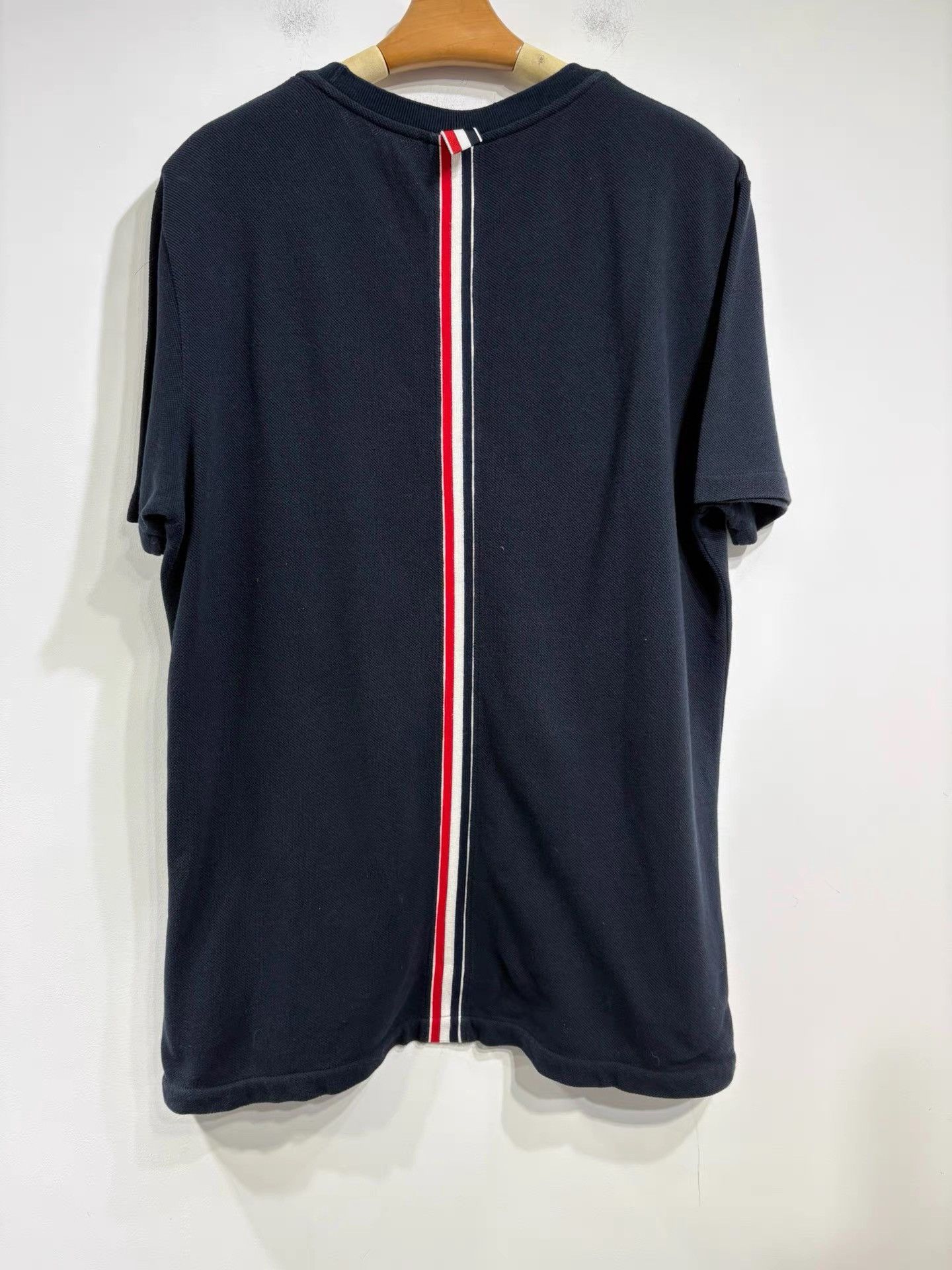 Thom Browne Thom Browne Men's Short Sleeve Top K29 Size US L / EU 52-54 / 3 - 2 Thumbnail