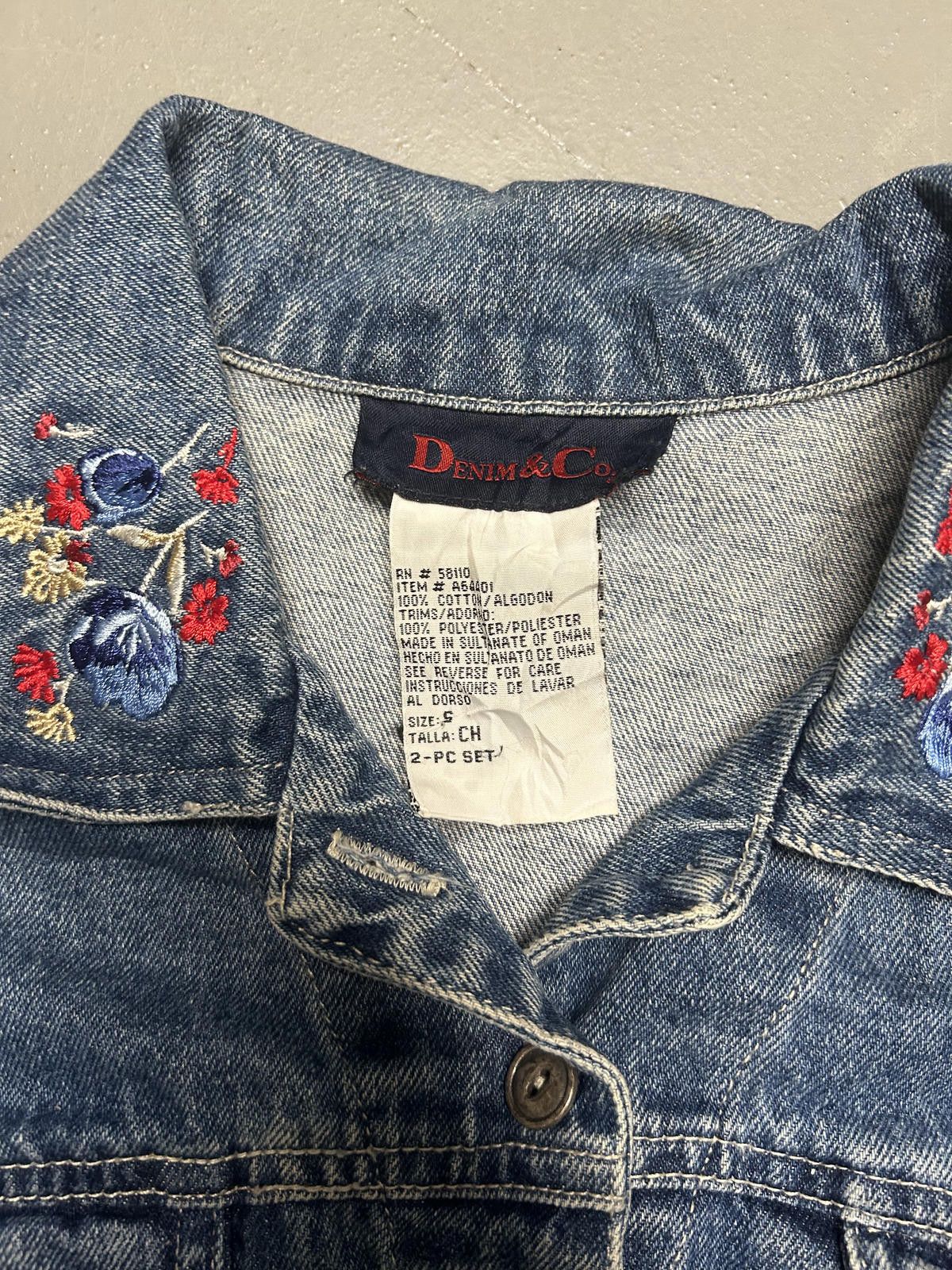 Denim & Co. Chic Denim Jacket with Floral Embroidery Size US S / EU 44-46 / 1 - 4 Thumbnail