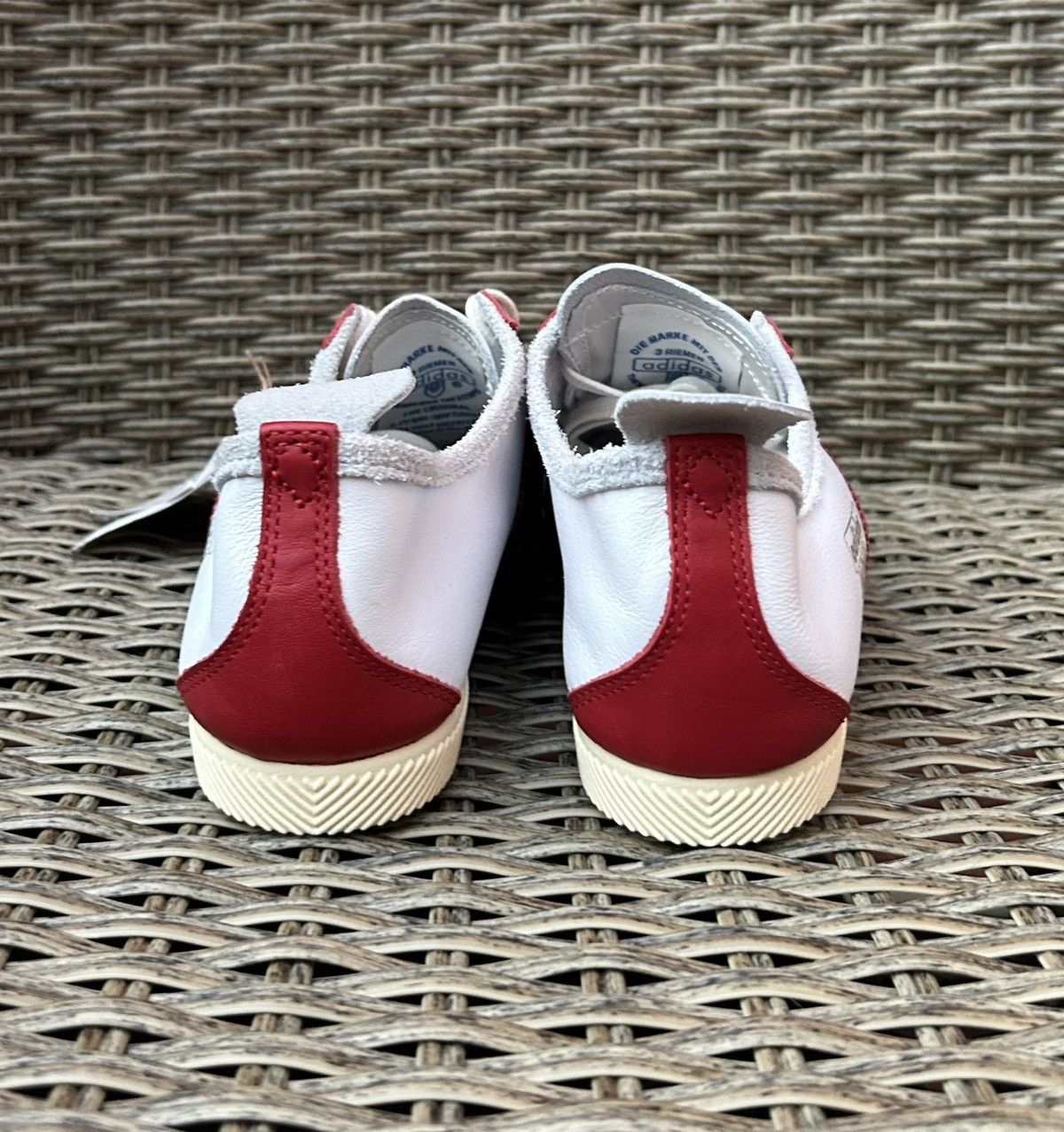 Adidas adidas Originals Japan White Power Red Low-Top Trainers Size US 6.5 / EU 39-40 - 2 Thumbnail