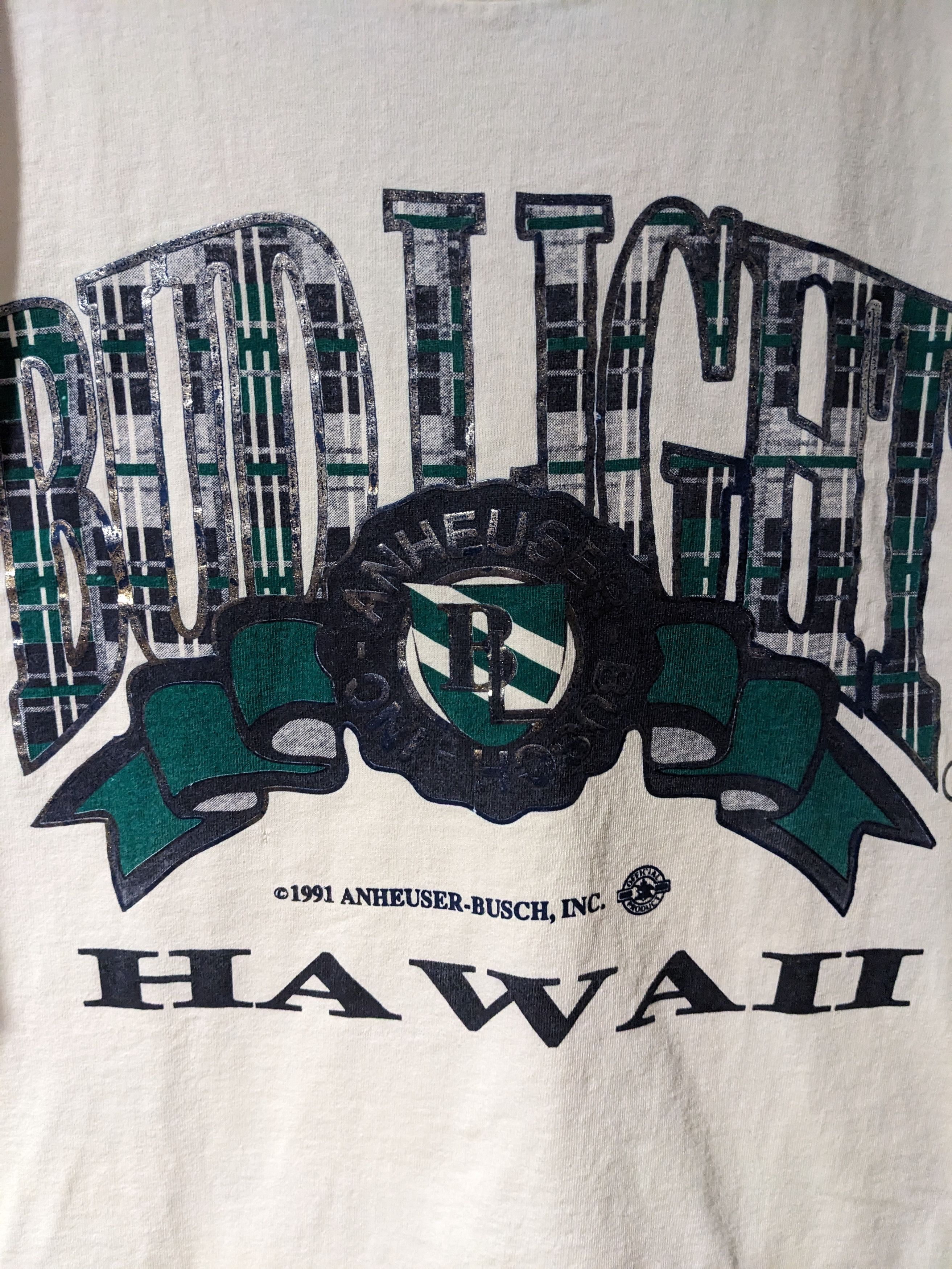 Vintage Vintage 1991 Bud Light Hawaii Beer Alcohol X-Large T-Shirt Size US XL / EU 56 / 4 - 2 Thumbnail