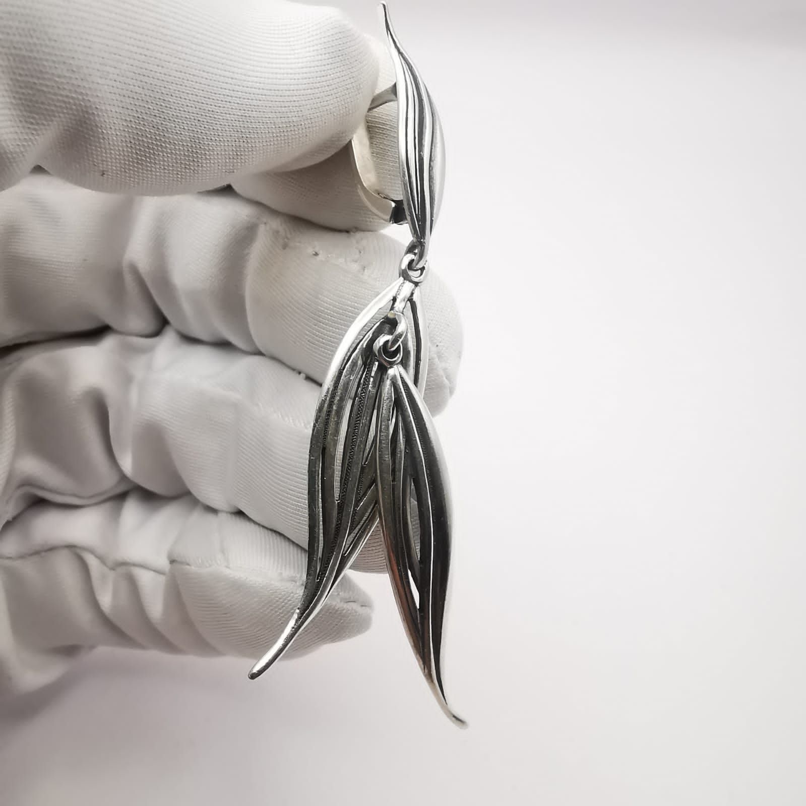 Sterling Silver Vintage Women's jewelry Earrings 925 Sterling Silver Size ONE SIZE - 7 Thumbnail