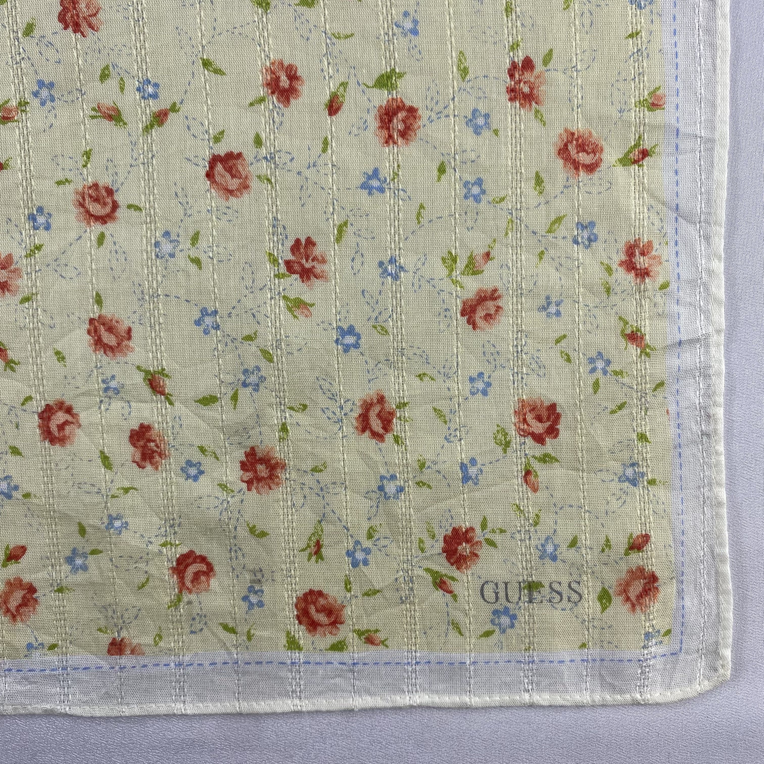 Guess × Vintage Guees Bandana/ Handkerchief / Neckerchief-P1917 Size ONE SIZE - 3 Thumbnail