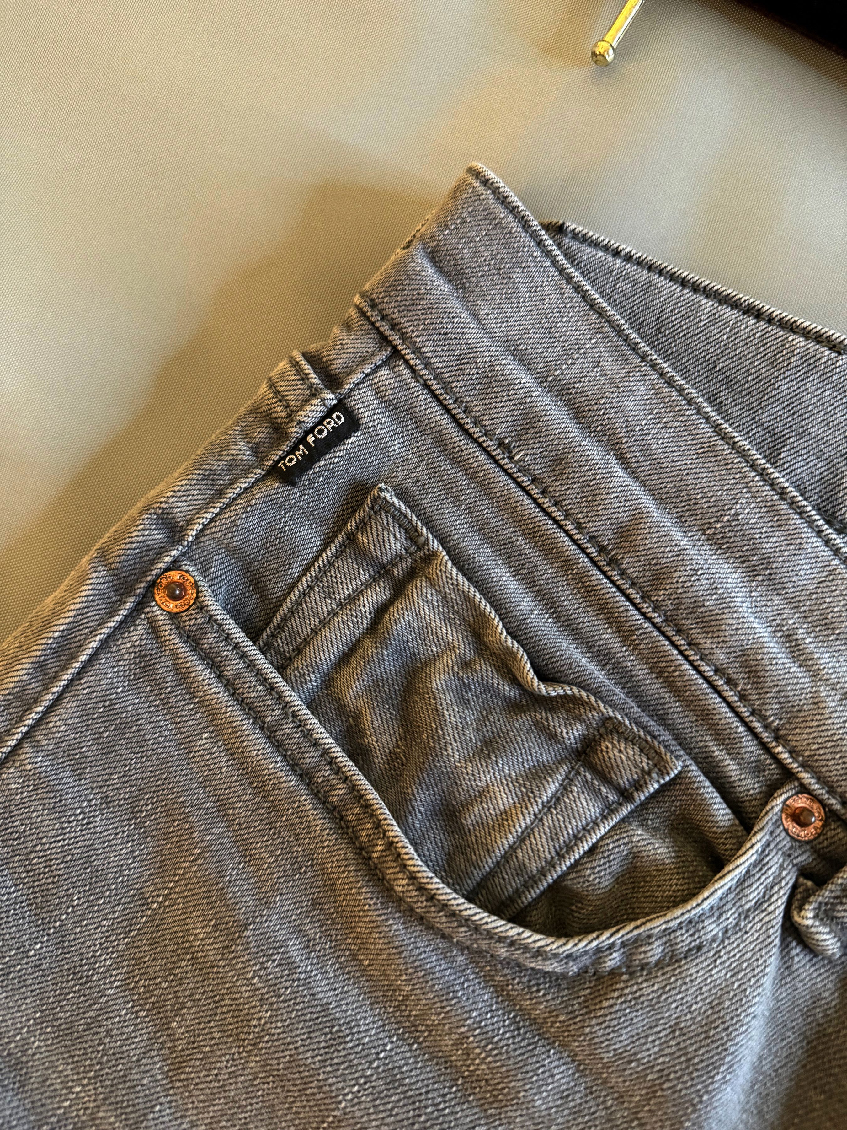 Tom Ford Effortless Cool $1K w/tax Contrast Cuff Selvedge w/stretch Size US 32 / EU 48 - 16 Thumbnail