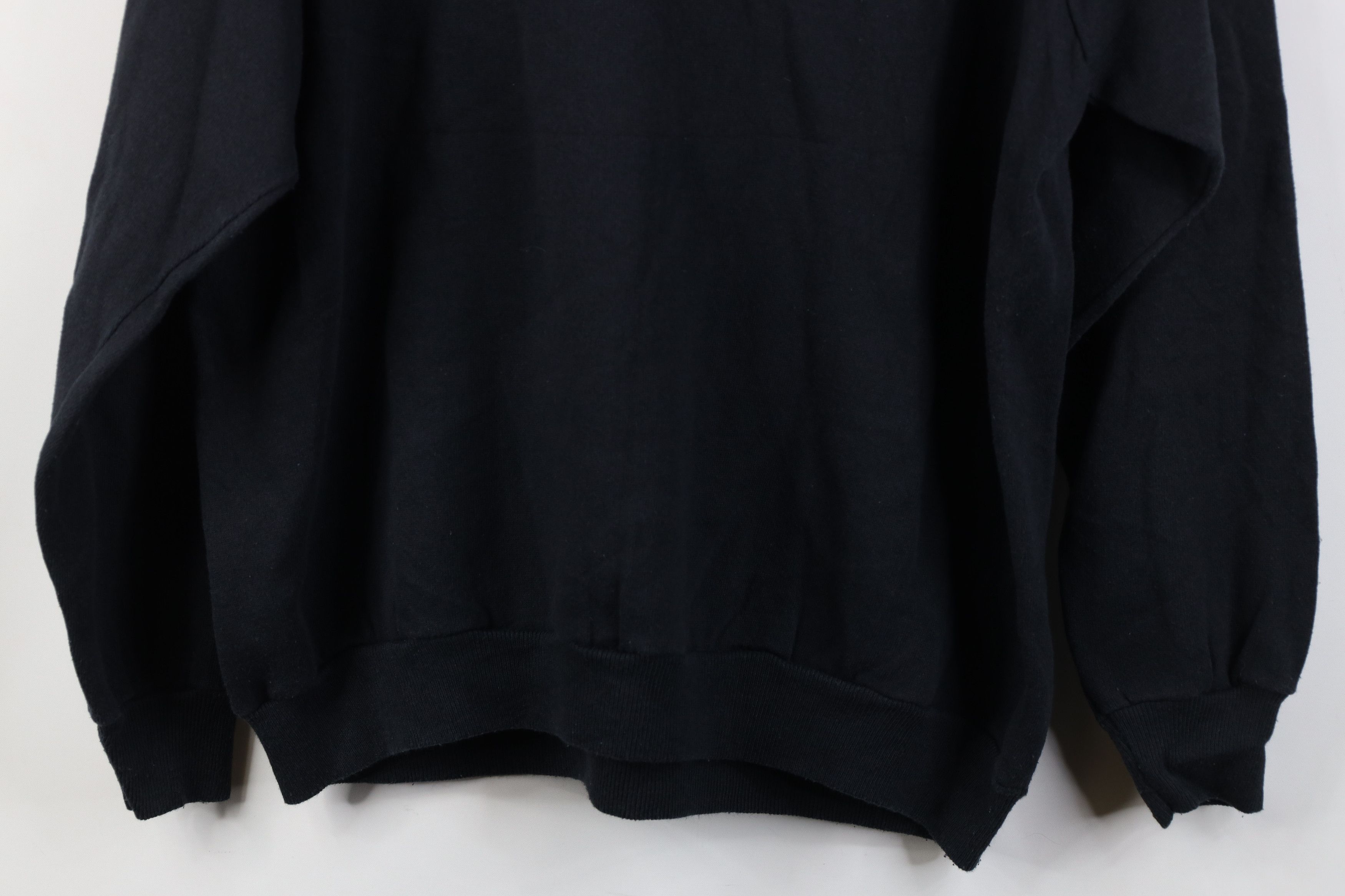 Vintage Vintage 90s Christmas Seasons Greetings Sweatshirt Black USA Size L / US 10 / IT 46 - 15 Thumbnail