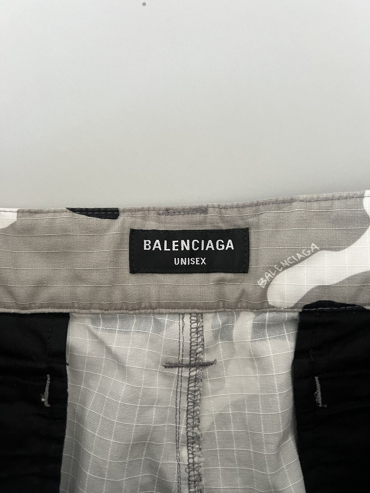 Balenciaga Balenciaga Fitted Camo Cargo Pants Size US 32 / EU 48 - 8 Thumbnail