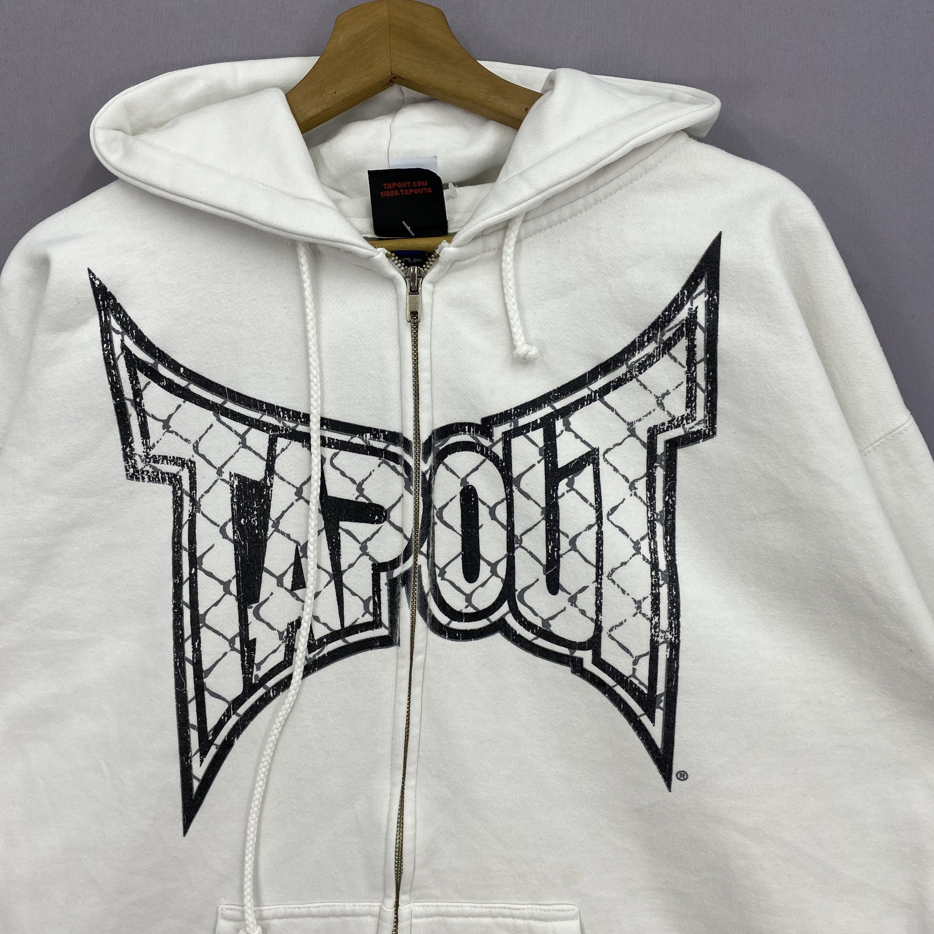 Tapout Vintage Tapout Sweater Streetwear Hoodie Sweatshirt Size US L / EU 52-54 / 3 - 6 Thumbnail