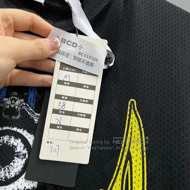 Burberry Burberry Black Cotton Short Sleeve T. Size US M / EU 48-50 / 2 - 5 Thumbnail