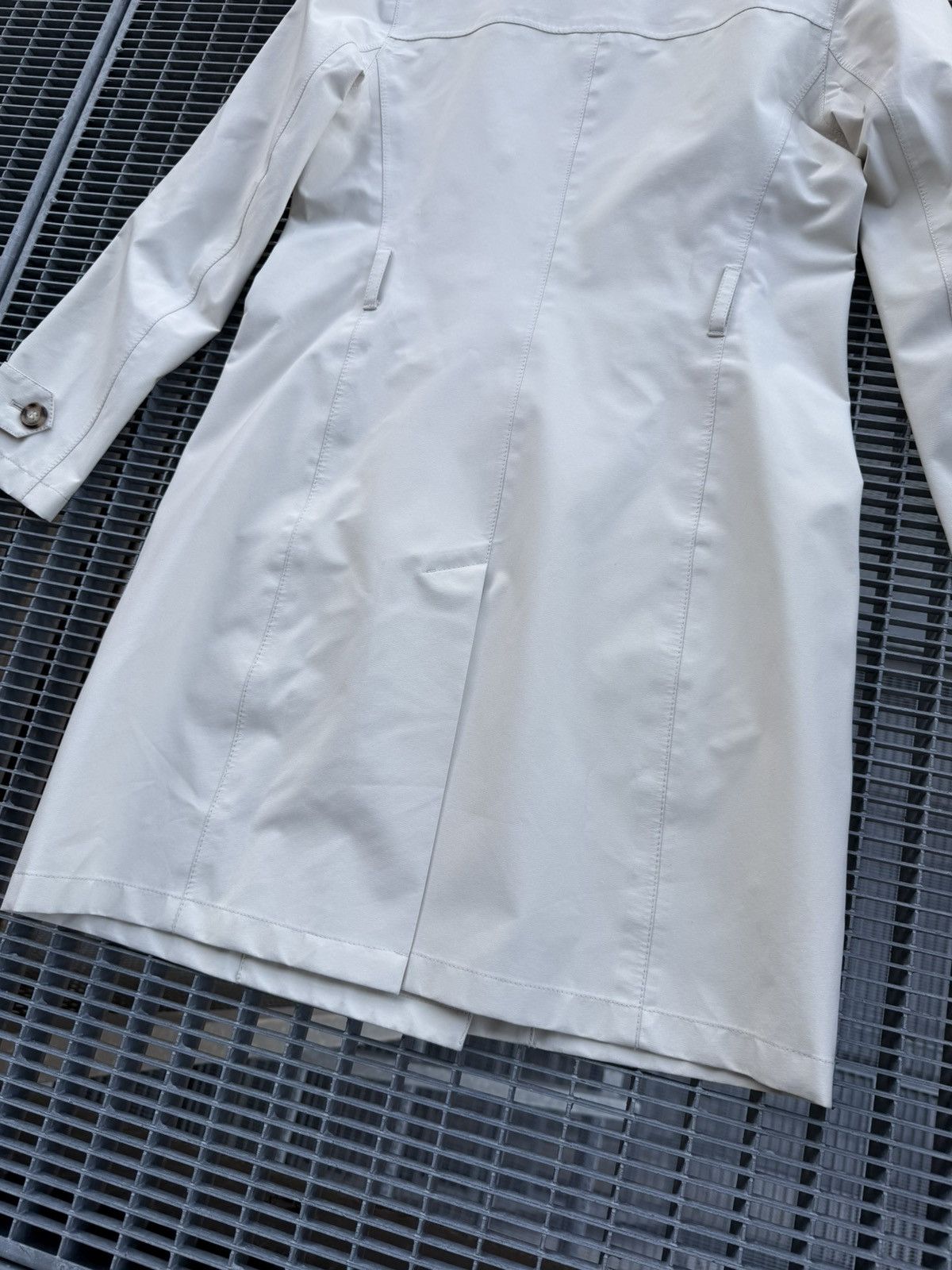 Prada Prada Double Breasted Wind Stopper Waterproof Coat Size L / US 10 / IT 46 - 24 Thumbnail
