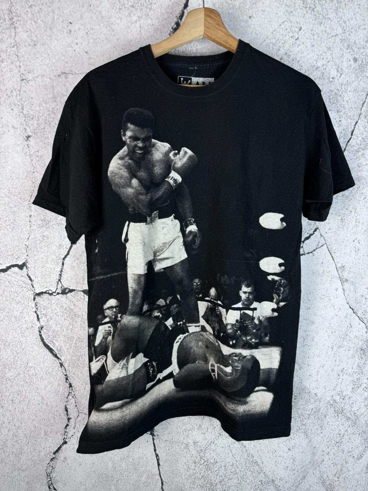 Vintage Vintage Muhammad Ali vs Sonny Liston 1965 Photo Tee T Shirt Size US M / EU 48-50 / 2 - 1 Thumbnail