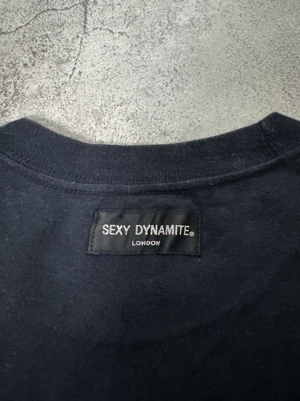 Band Tees VINTAGE SID VICIOUS SEXY DYNAMITE LONDON 2003 T-SHIRT Size US M / EU 48-50 / 2 - 5 Thumbnail