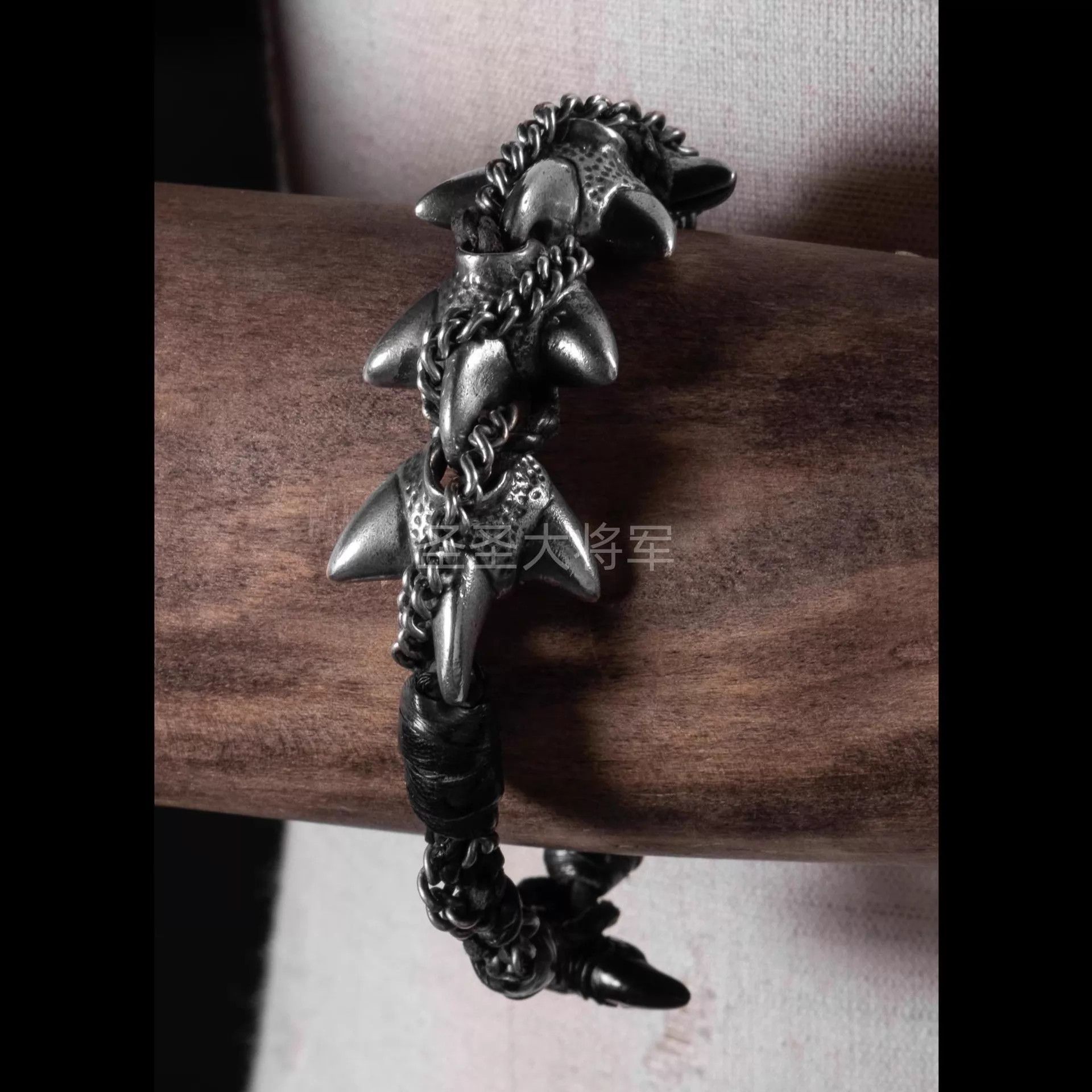 KD2024 KD2024 Dark Gothic Dragon Claw Leather Chain Bracelet 21cm Size ONE SIZE - 1 Thumbnail