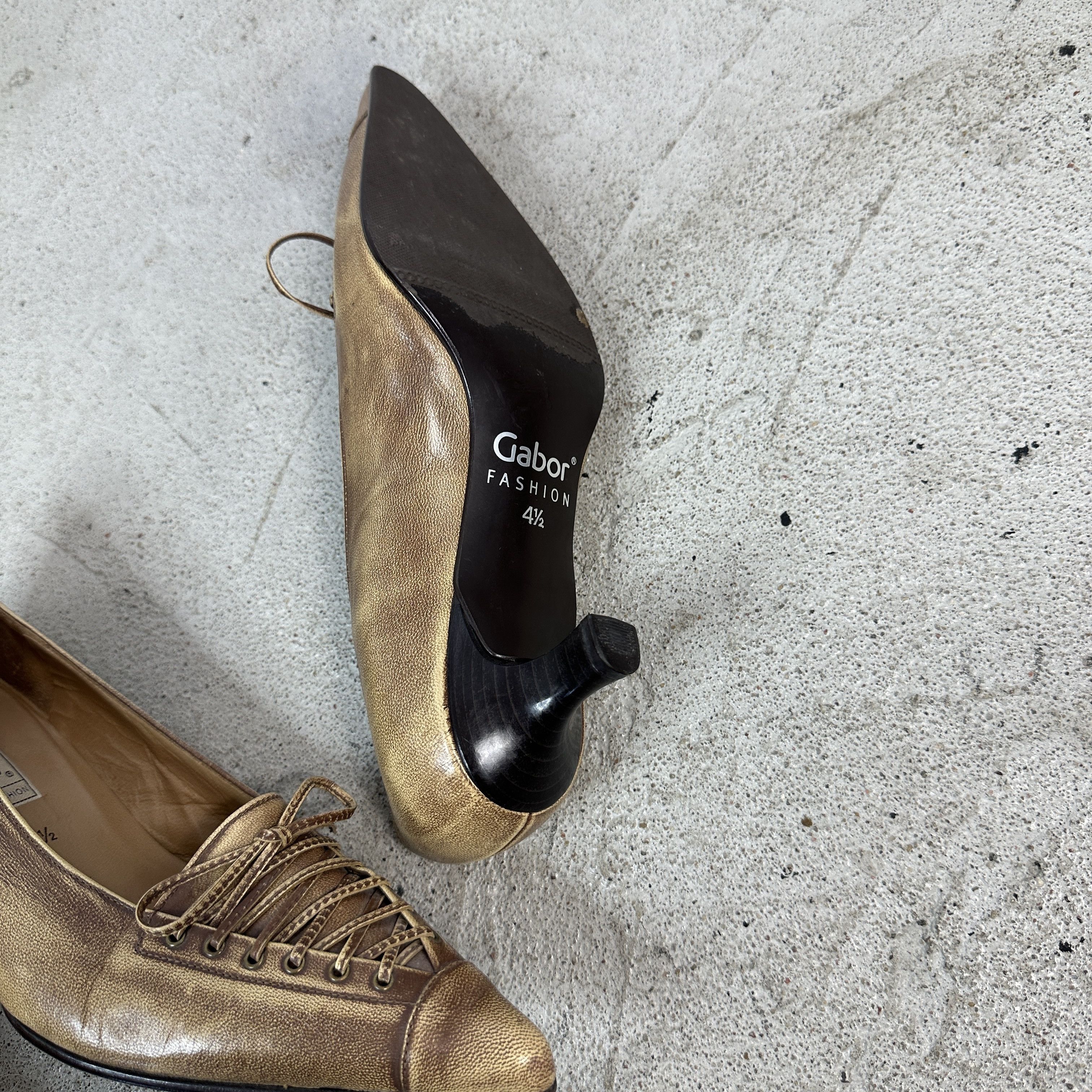 Vintage Leather Vintage Kitten Heels Y2K Size US 5.5 / IT 35.5 - 8 Thumbnail