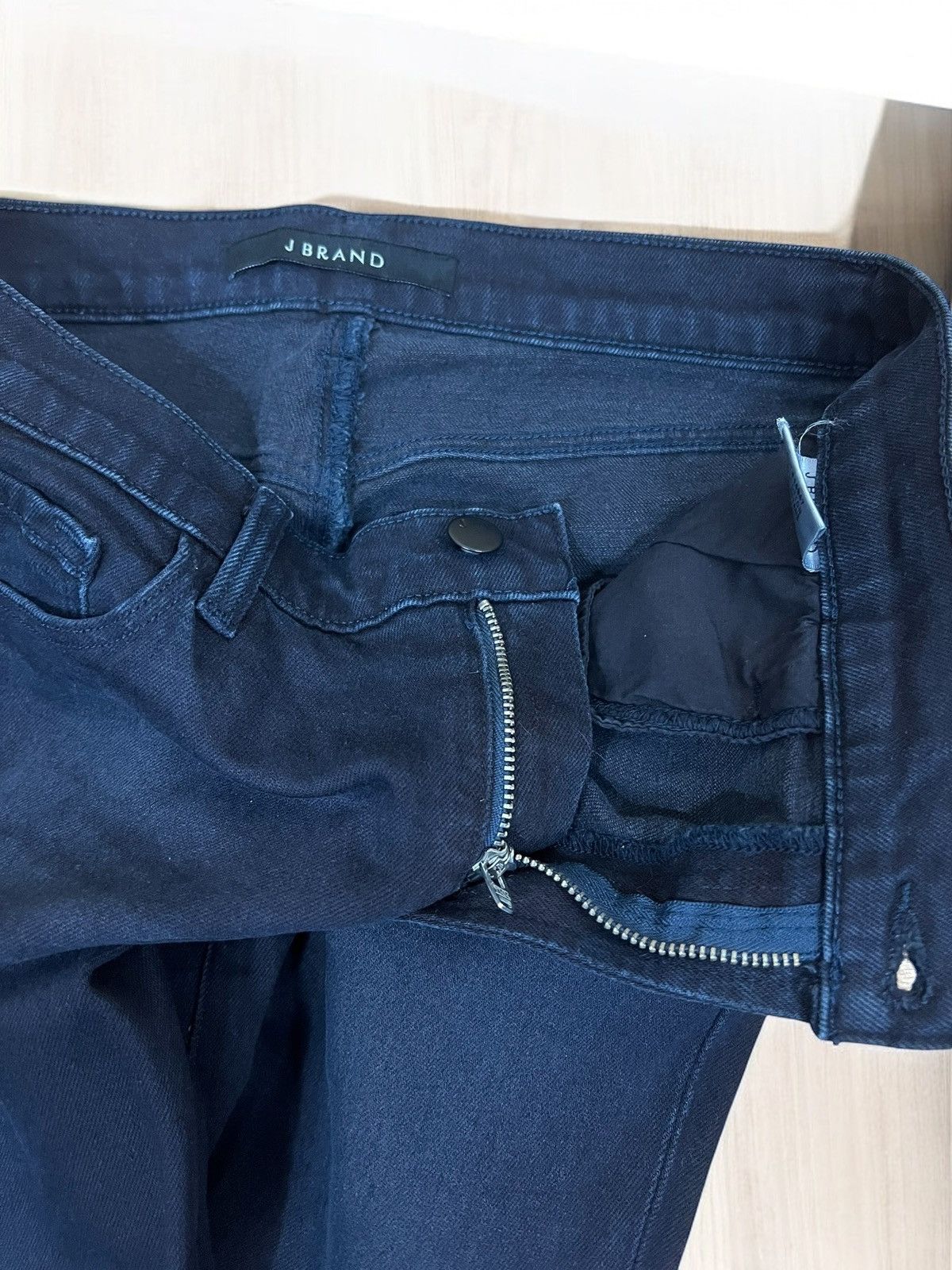 J Brand J Brand Maude Mid Rise Skinny jeans size 25 Size 25" / US 0 / IT 36 - 5 Thumbnail