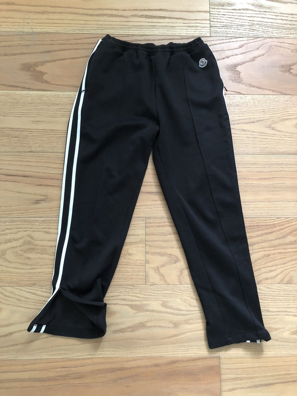 Moncler Moncler Track Pants Size US 30 / EU 46 - 1 Thumbnail
