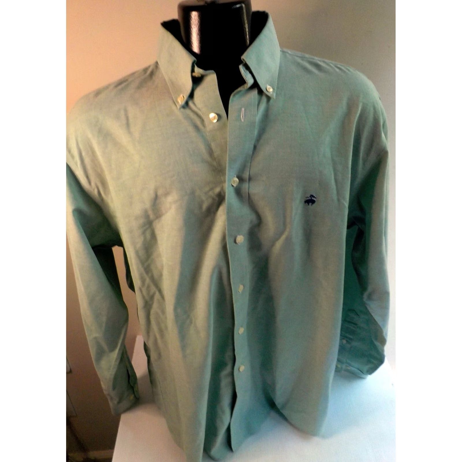 Brooks Brothers Brooks Brothers 346 Button-Down Shirt Green 100% Cotton Large Mens Button-Up Non-Iron Long Sleeve Size US L / EU 52-54 / 3 - 2 Thumbnail