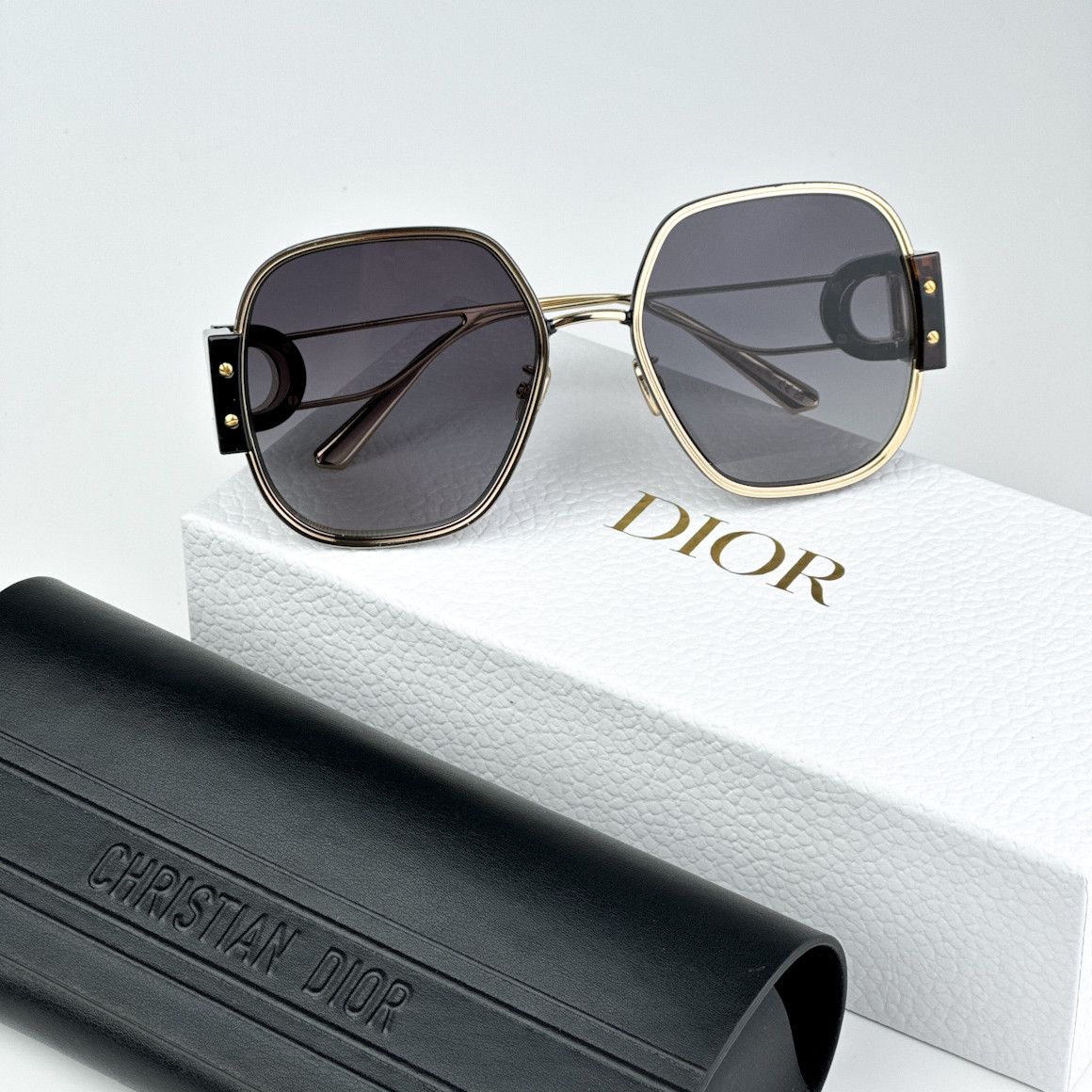 Dior Gold / Gradient Smoke Size ONE SIZE - 2 Thumbnail