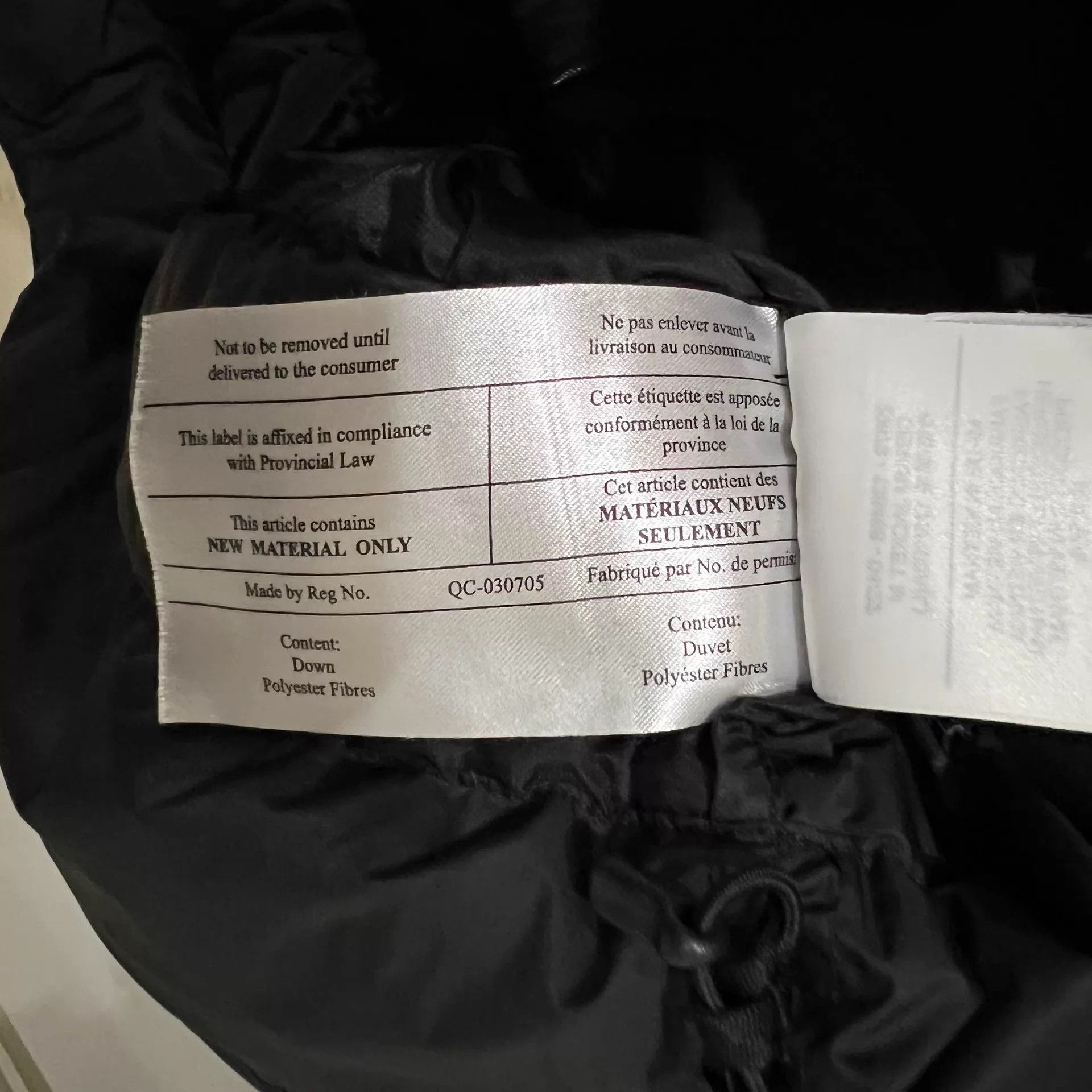 Arc'teryx Arcteryx Cerium L Embroidered Logo Collar Down 99New Size US L / EU 52-54 / 3 - 9 Thumbnail