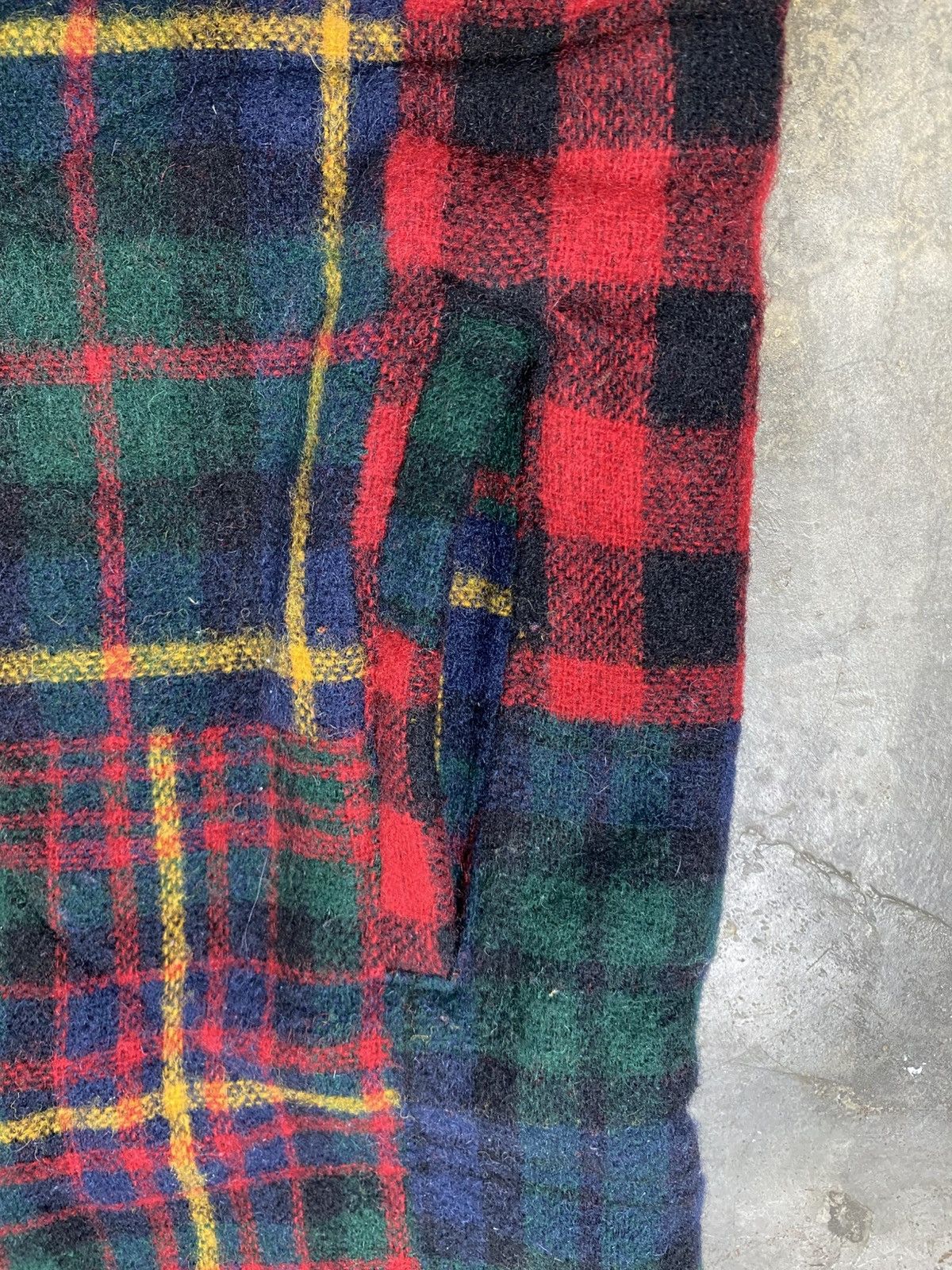 Woolrich Woolen Mills Vintage Woolrich Wool Checkered Vest Jacket Size US L / EU 52-54 / 3 - 4 Thumbnail