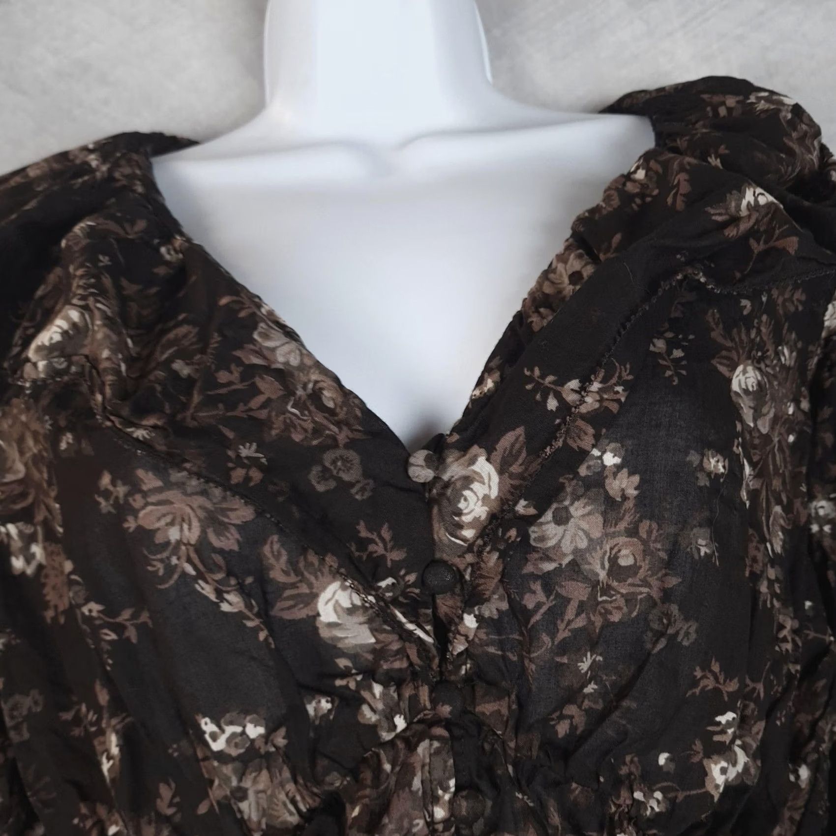 Gap Gap Blouse Womens Medium Brown Floral Ruffle Collar Peplum Sheer V-Neck Button Front Long Sleeve Casual Fall Womens Size M / US 6-8 / IT 42-44 - 2 Thumbnail