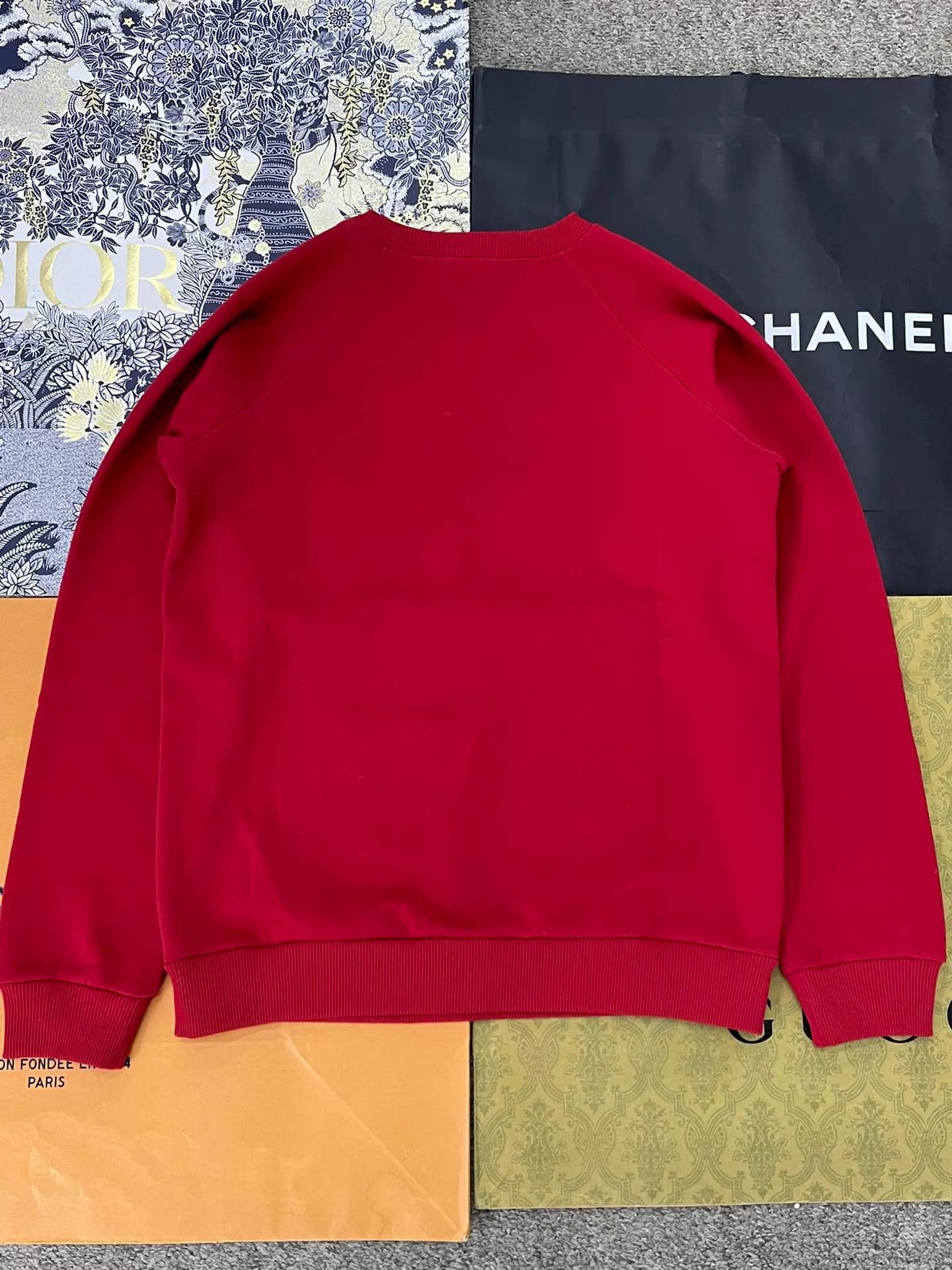 Celine Celine Red Logo Crewneck Sweatshirt S New With Tags Size S / US 4 / IT 40 - 3 Thumbnail