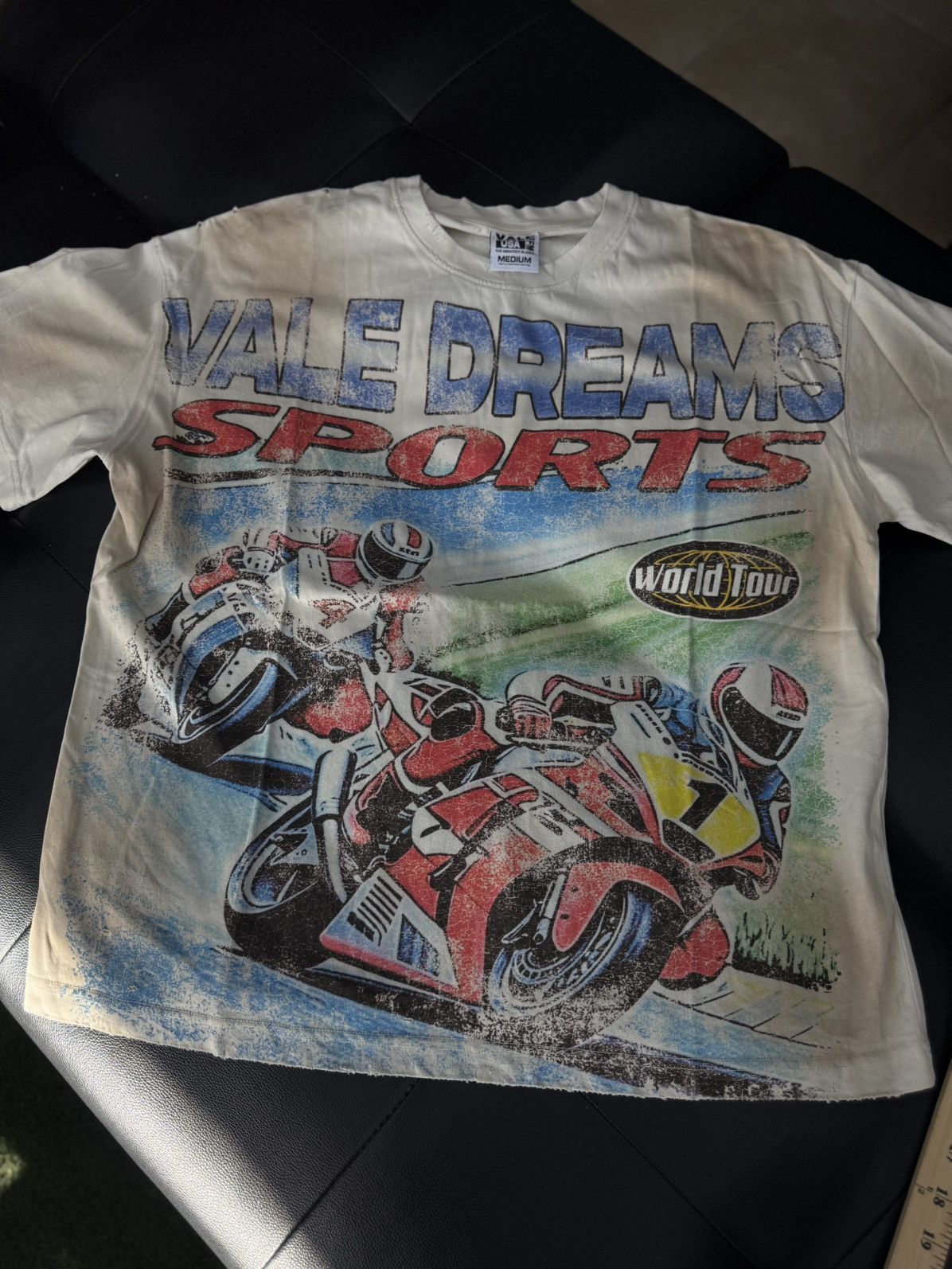 Vale Valley World Tour Racing Hoodie Size M (NEW) Size US M / EU 48-50 / 2 - 2 Thumbnail