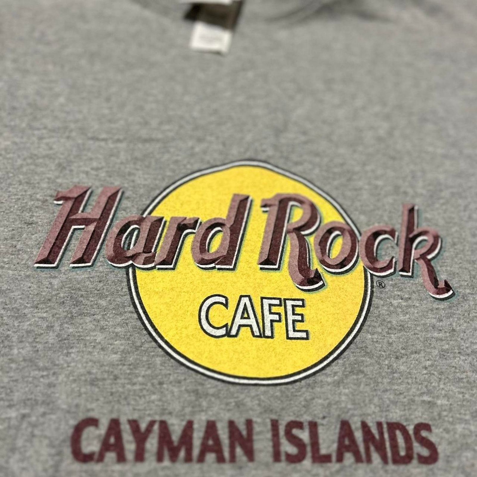 Hard Rock Cafe **Vintage Hard Rock Cafe Cayman Islands T-Shirt Size US L / EU 52-54 / 3 - 2 Thumbnail