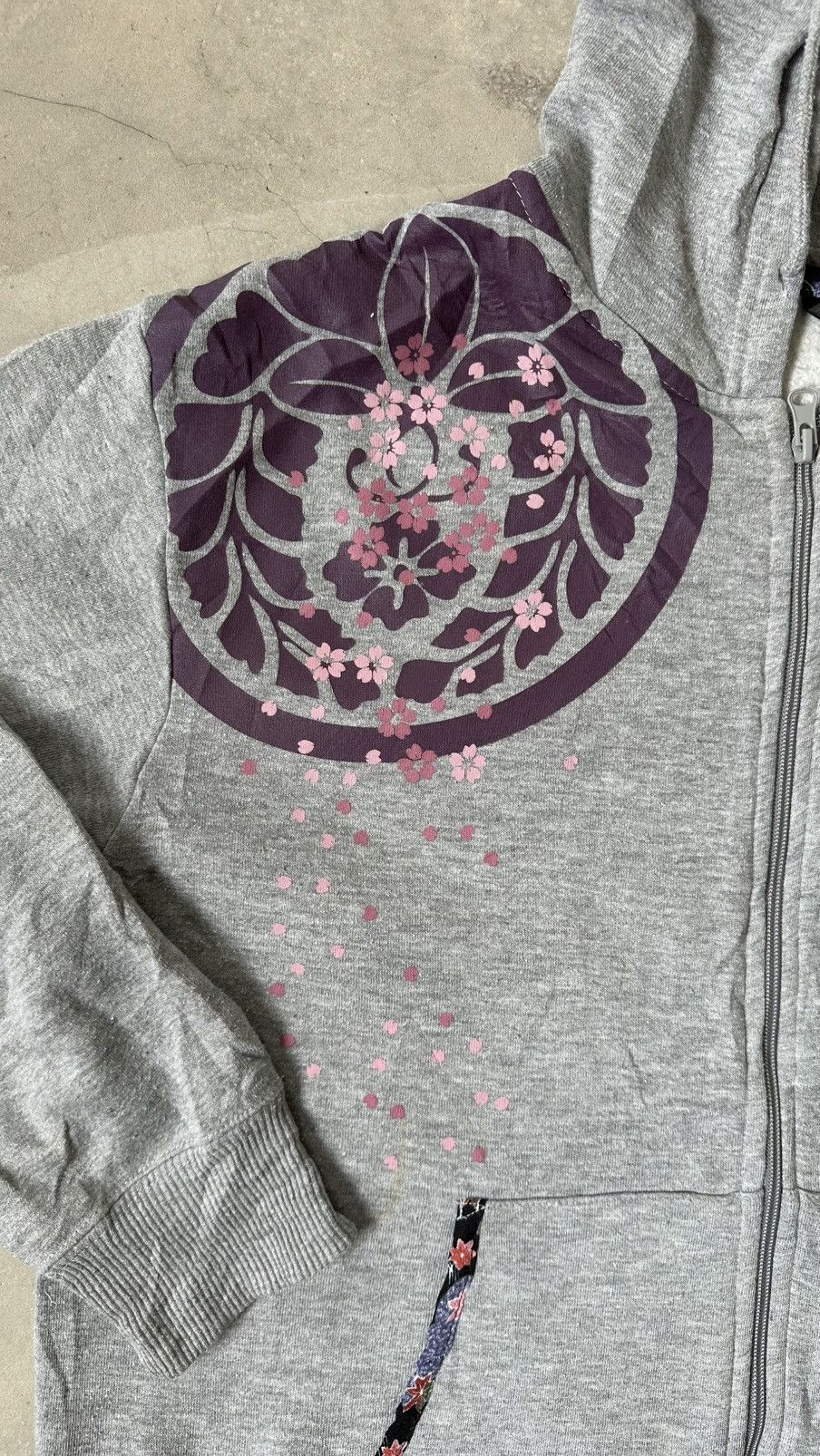 Japanese Brand VINTAGE JAPAN JAPANESE MOTIVE HOODIE Size US L / EU 52-54 / 3 - 5 Thumbnail