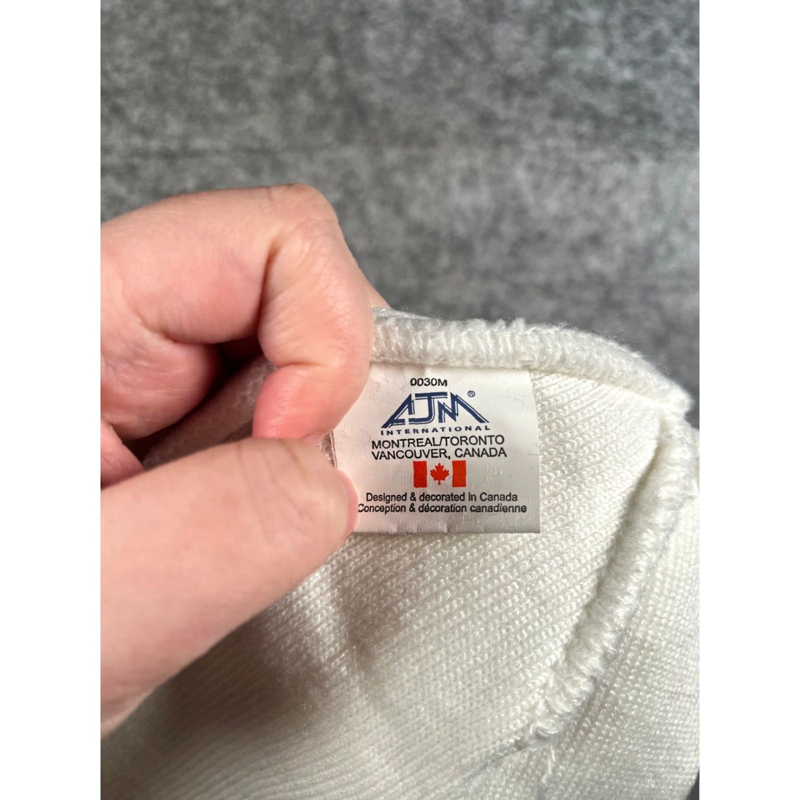 Vintage Manitora Moose Beanie Toque Adult One Size White Knit 100% Acrylic Ski Size ONE SIZE - 7 Thumbnail