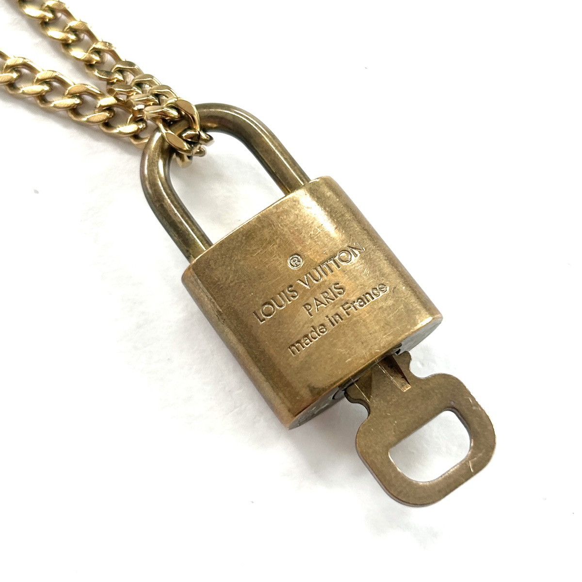 Louis Vuitton Vintage Reworked Louis Vuitton Padlock Necklace Size ONE SIZE - 10 Thumbnail