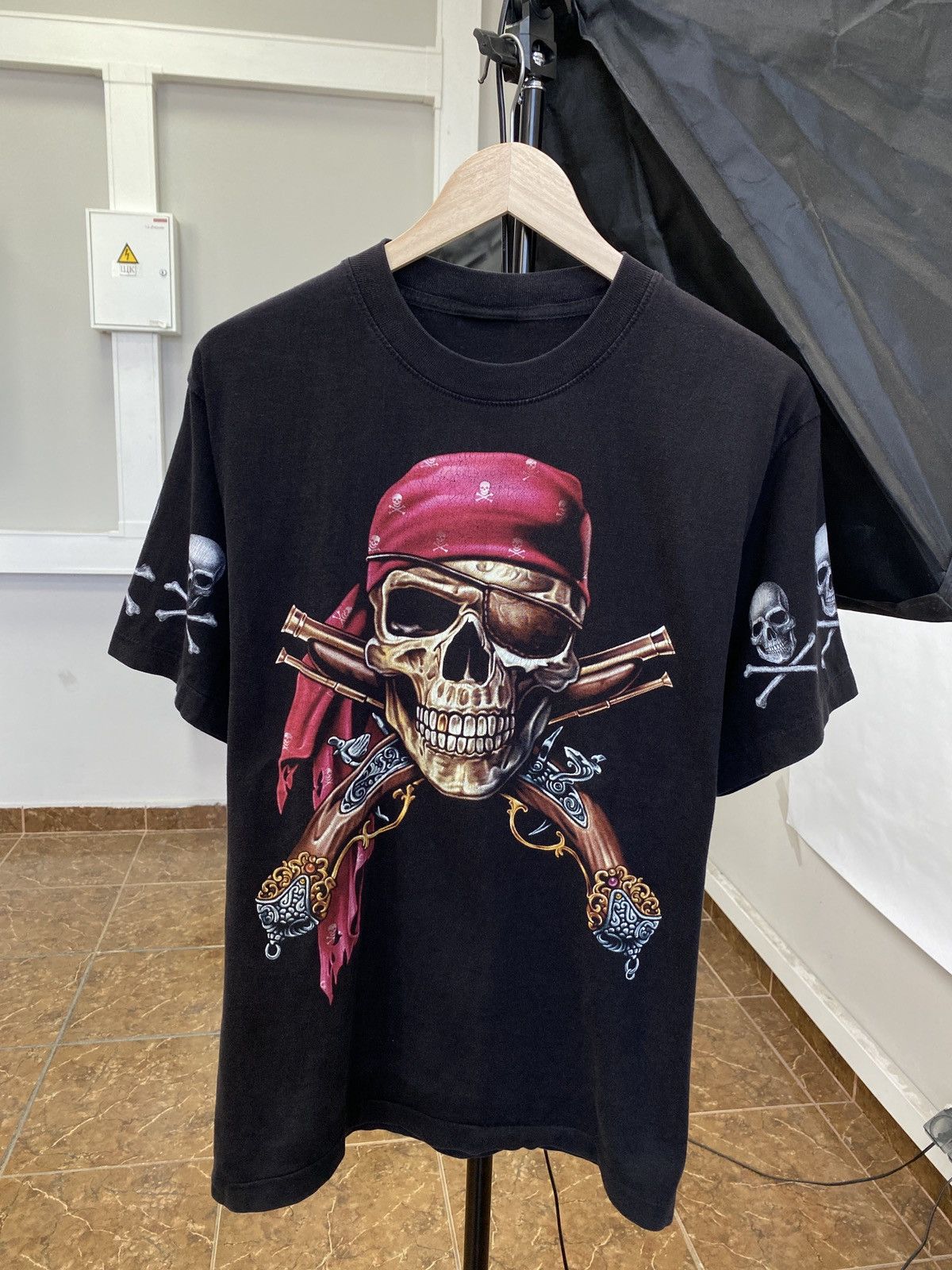 4GSELLER 💀 Vintage 90s Skull Death Pirate Bones Rare T-Shirt Retro Size US M / EU 48-50 / 2 - 1 Thumbnail