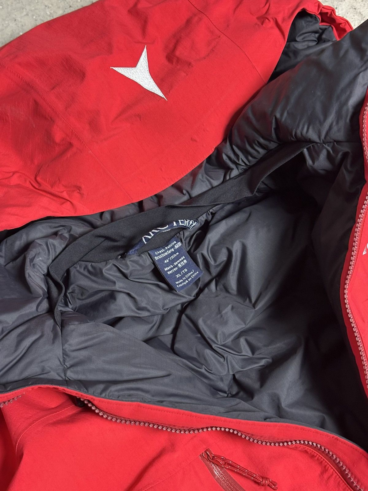 Arc'teryx Arcteryx x Atomic Suit Vintage size - XL gore tex pro Size 44L - 8 Thumbnail