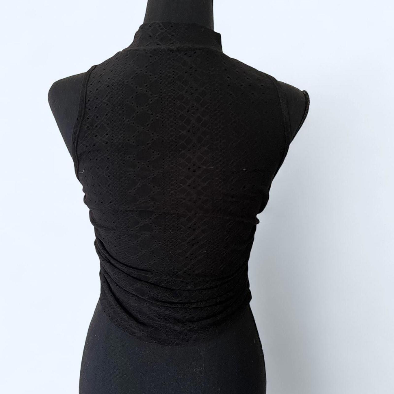 Shein SHEIN Women's Black Crop-top Size S / US 4 / IT 40 - 5 Thumbnail