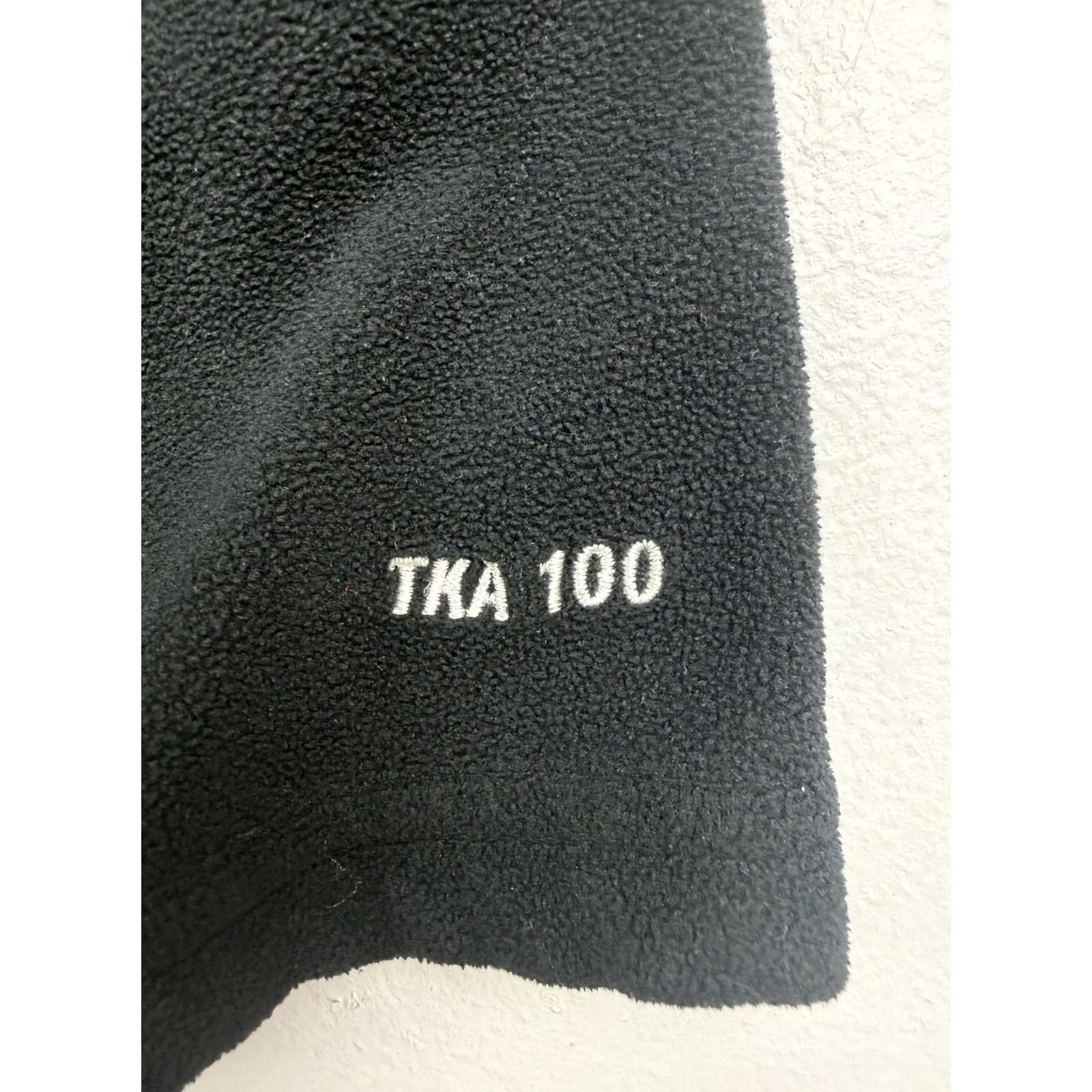 The North Face The North Face Pullover Mens M Black TKA 100 Fleece Quarter Zip Hiking Size US M / EU 48-50 / 2 - 7 Thumbnail
