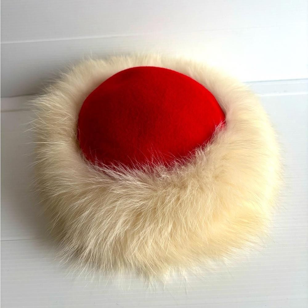 Designer Red and Cream Fur Hat Size ONE SIZE - 1 Thumbnail
